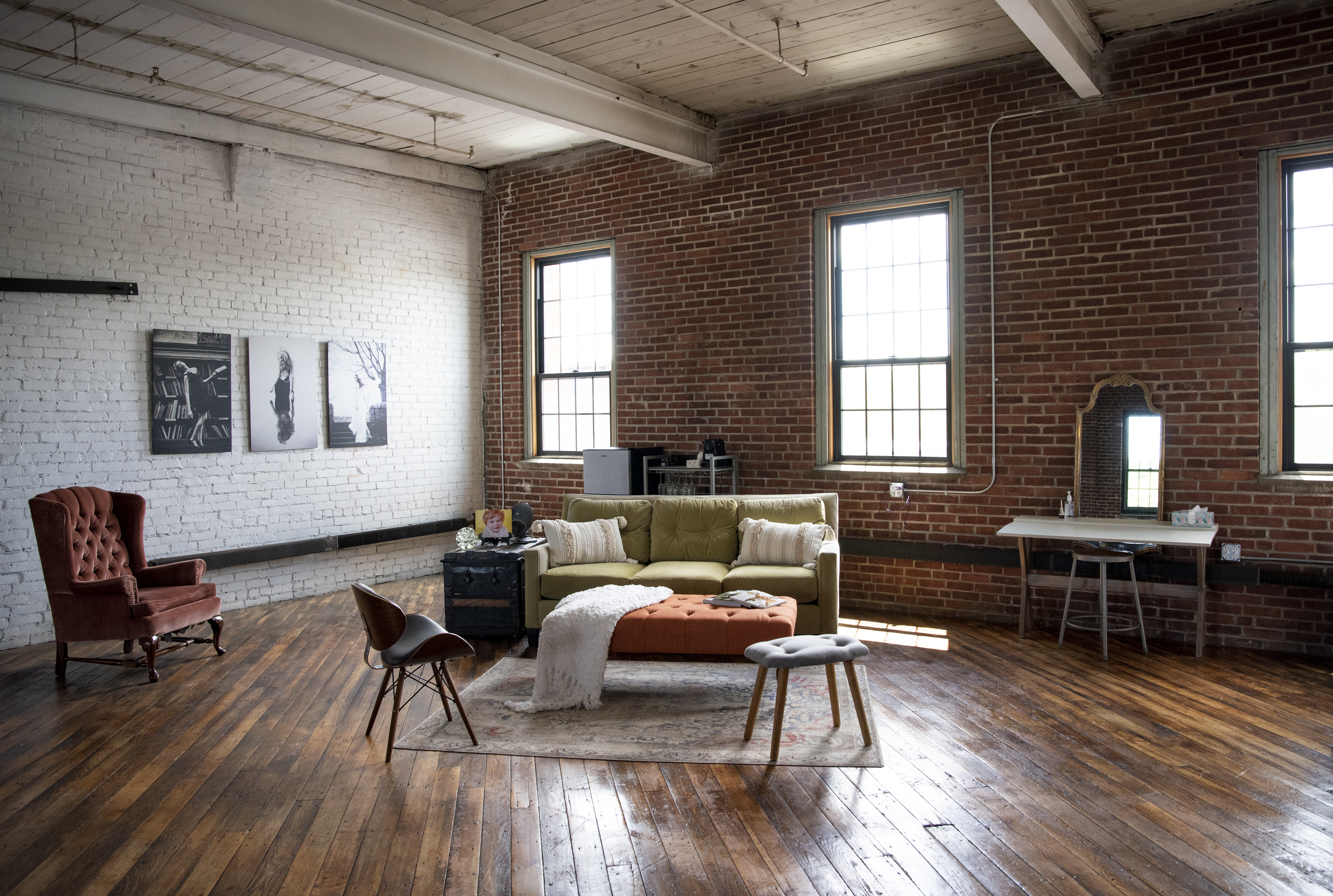 Bright Studio Loft with Exposed Brick and Open Layout