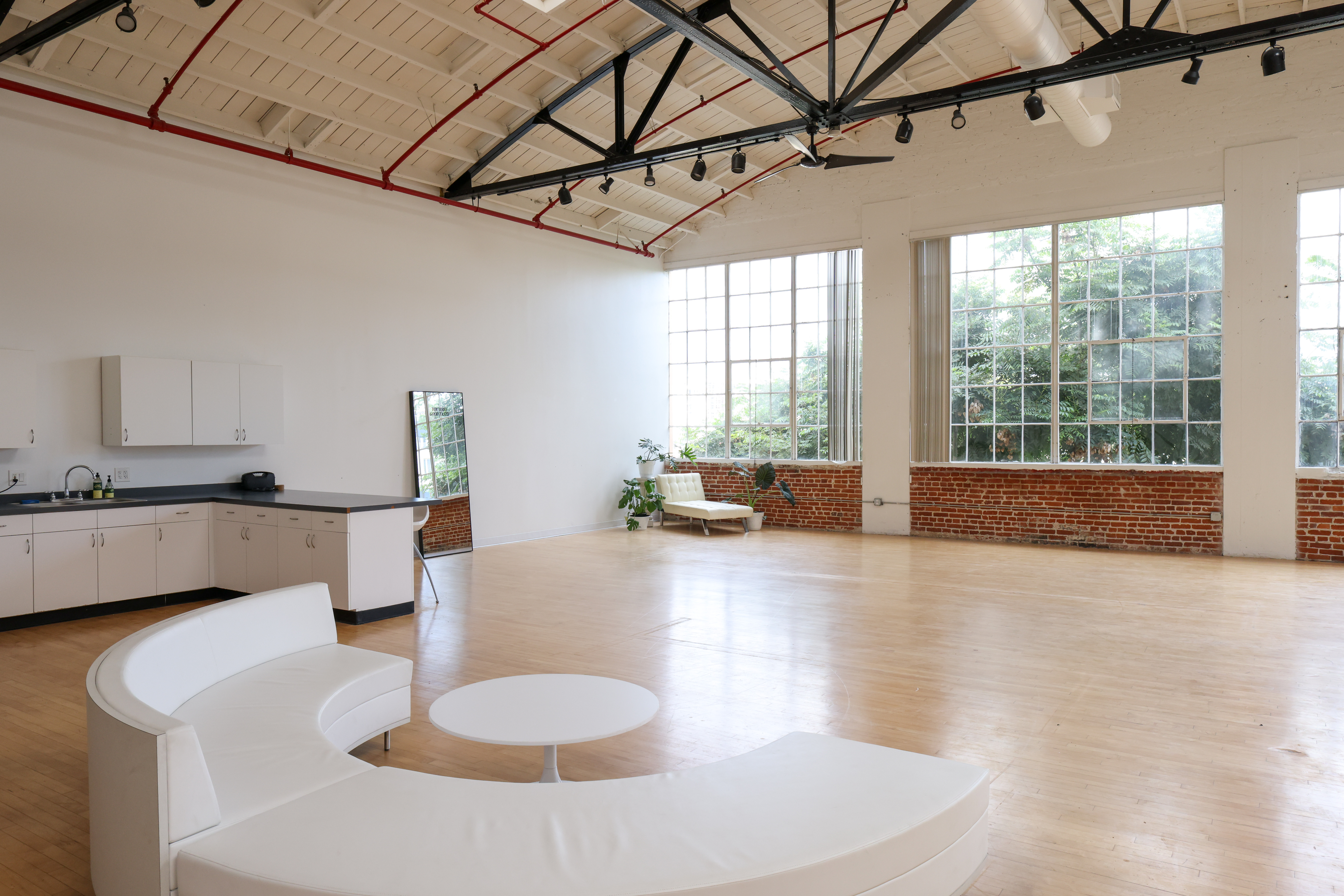 Studio Casually: Large, Downtown Loft overflowing with Natural Light