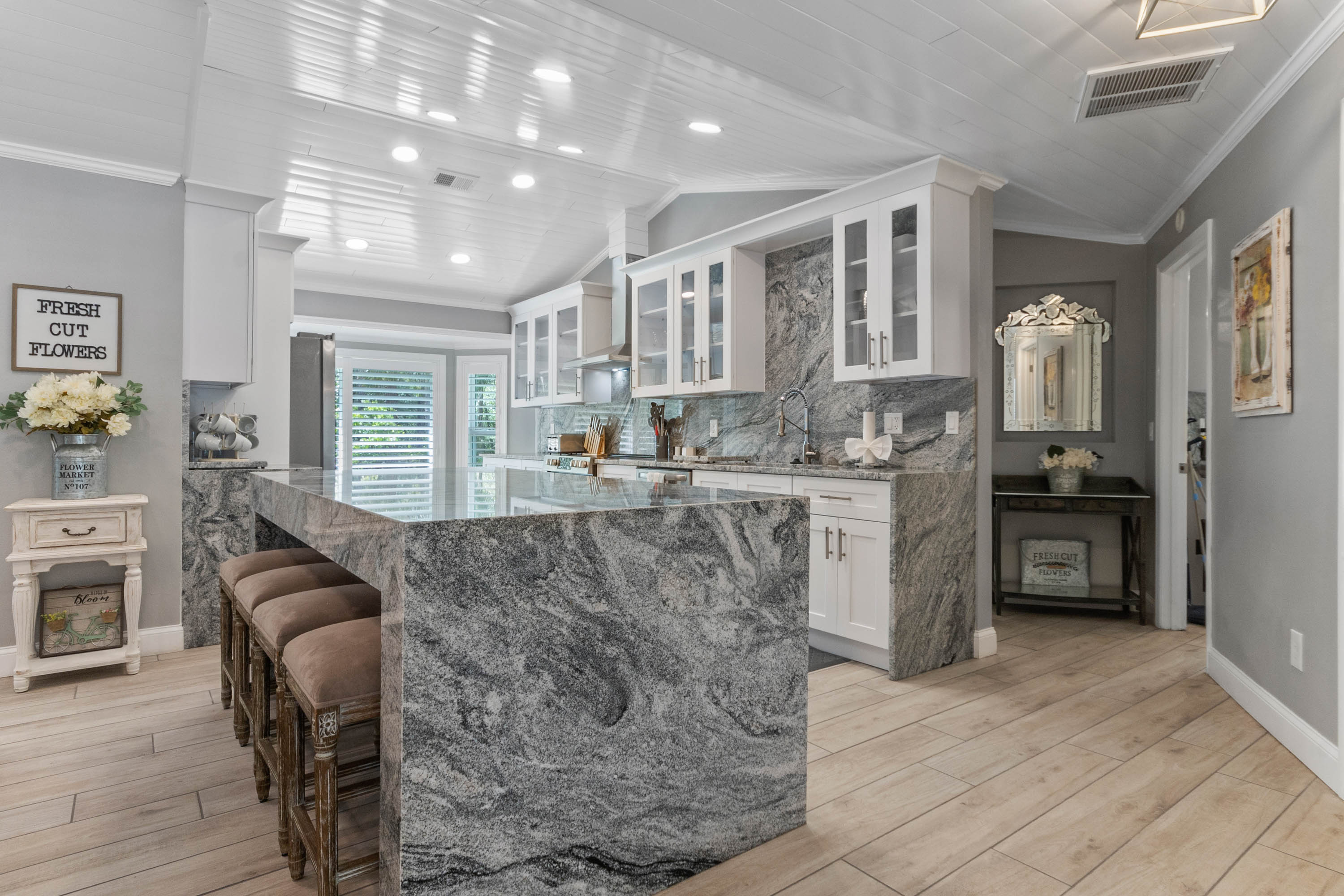 4/3 French Country House on 5 acres with Large Pond