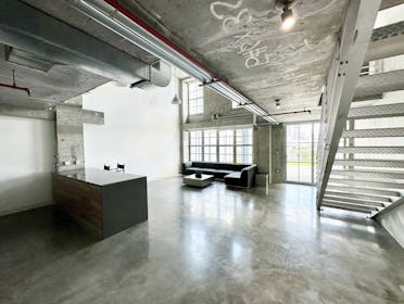 Crysp Studio | Huge Modern Daylight Concrete Loft with South facing windows