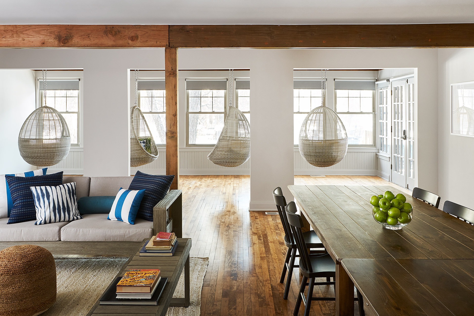 Modern Rustic Inn on 4 Acres, 75 miles from Chicago