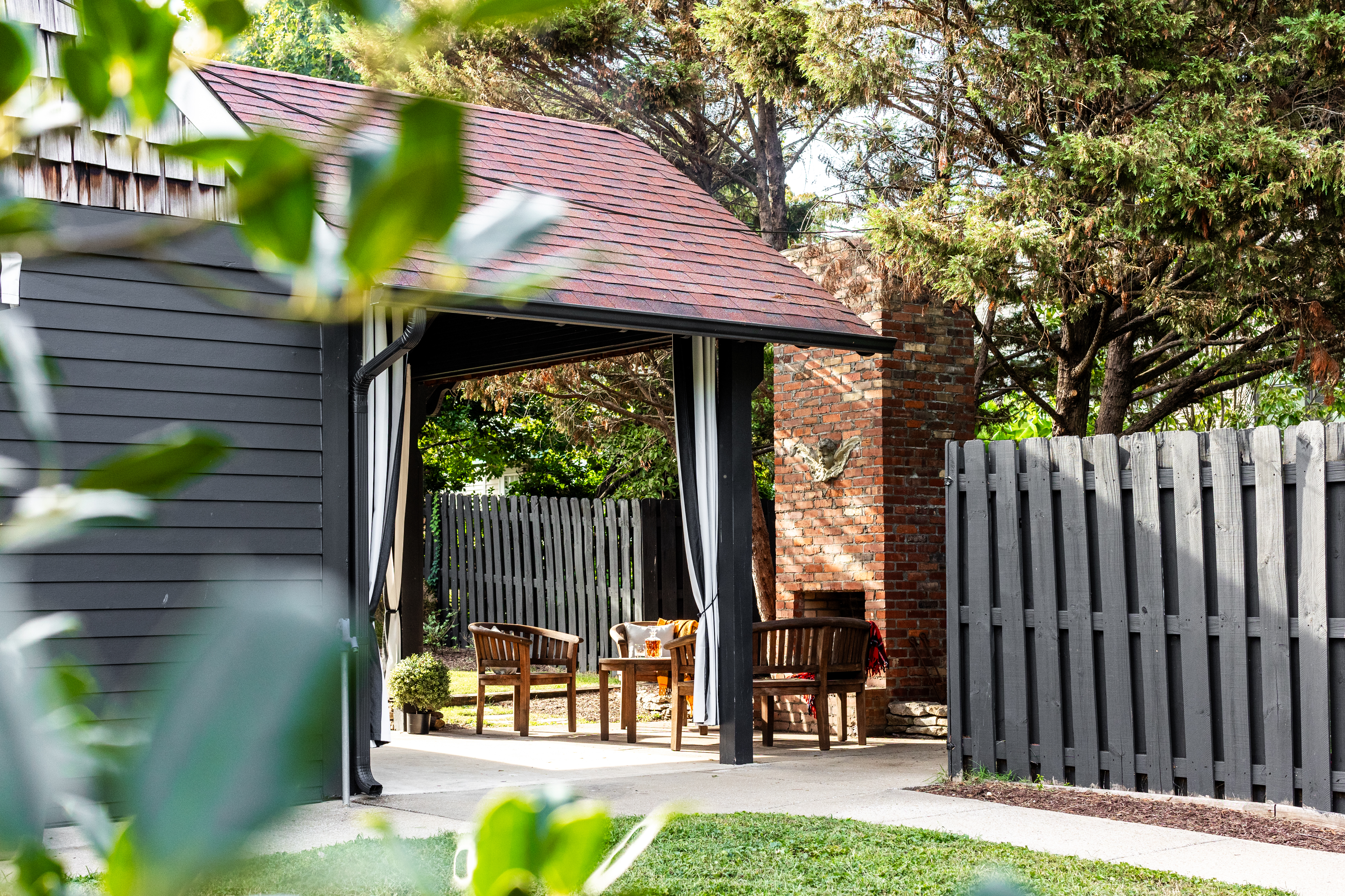 Lux Modern Rustic Cottage