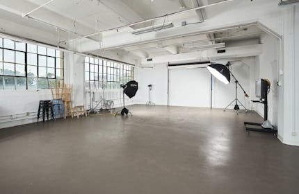 1800+ sq/ft Photo Studio Downtown Indy