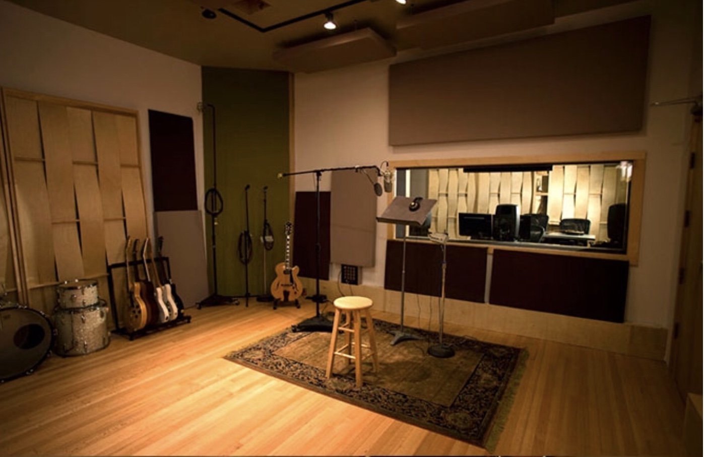 Soar Creative - Live Room