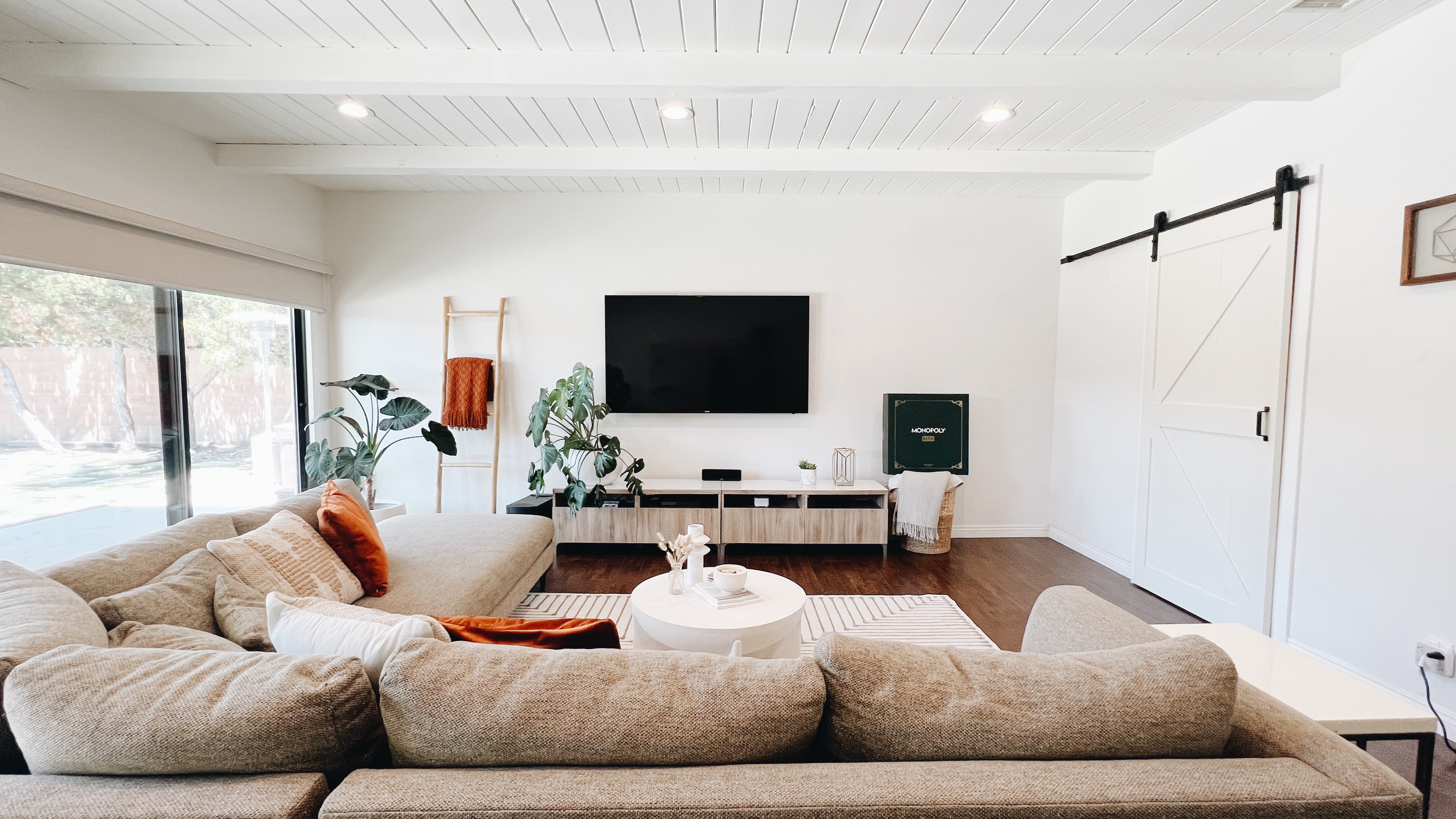 Modern Minimalist Dream House