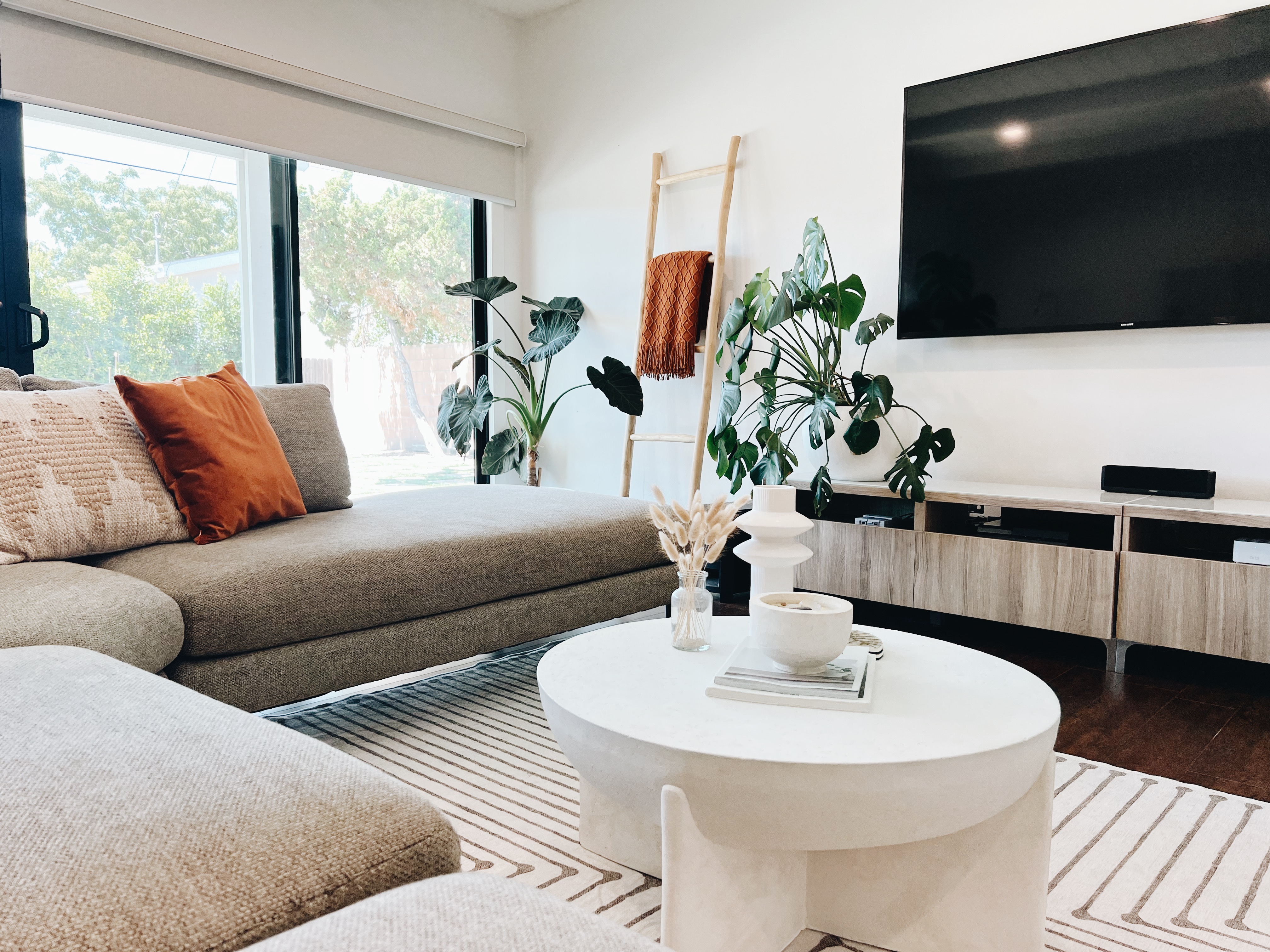 Modern Minimalist Dream House