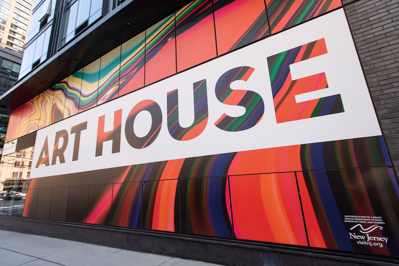 Sleek, Downtown Multipurpose Theatre Space 