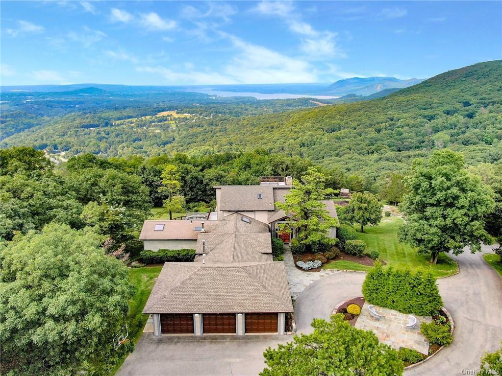 Mountain Retreat with Panoramic Hudson River Views on 30 Acres