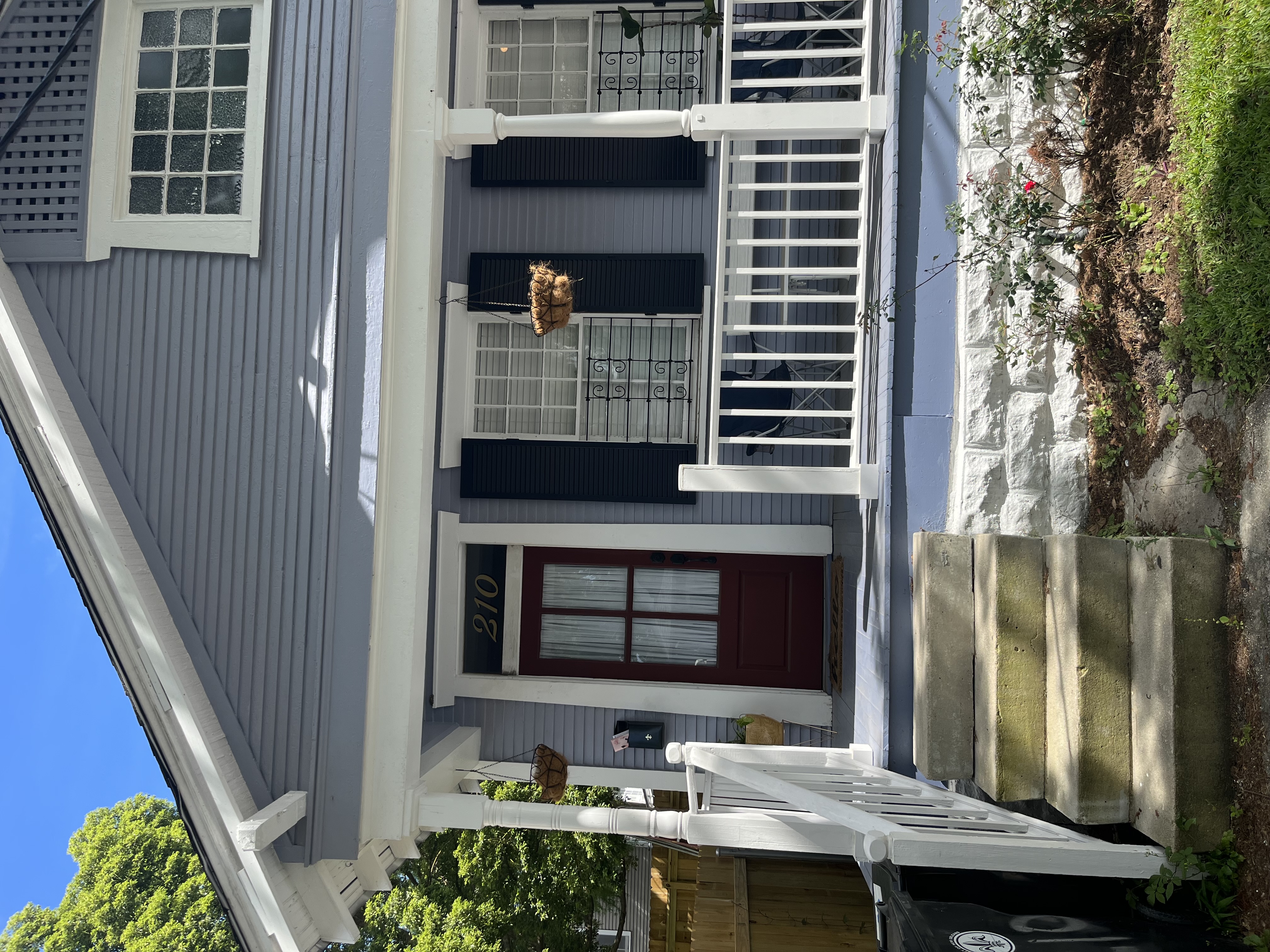 Newly Renovated Duplex with Open Floor Plan, Vaulted Ceilings and Fireplace