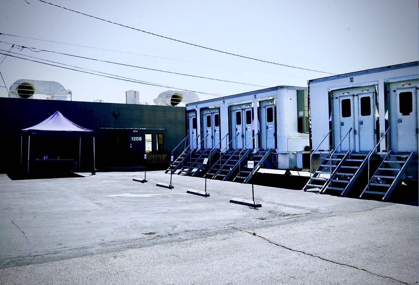 Large Film/Photo Sound Stage Studio + Premium Amenities (Private Green Room, Conference Room, Production Office, Makeup/Wardrobe Room, Kitchen & Basecamp)