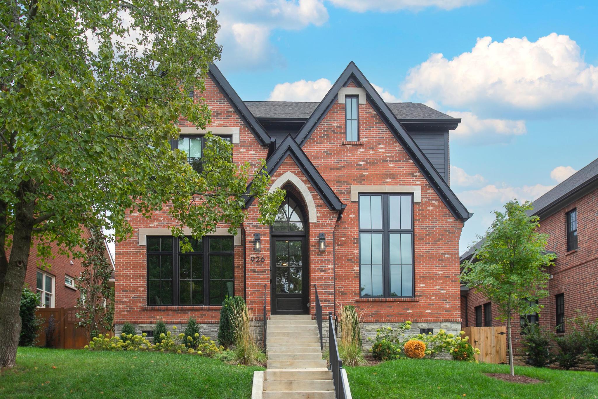 Open and Bright Luxury 