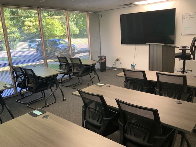 Elevate Your Meetings in Style: Gahanna's Premier Meeting Space – Where Ideas Come to Life!