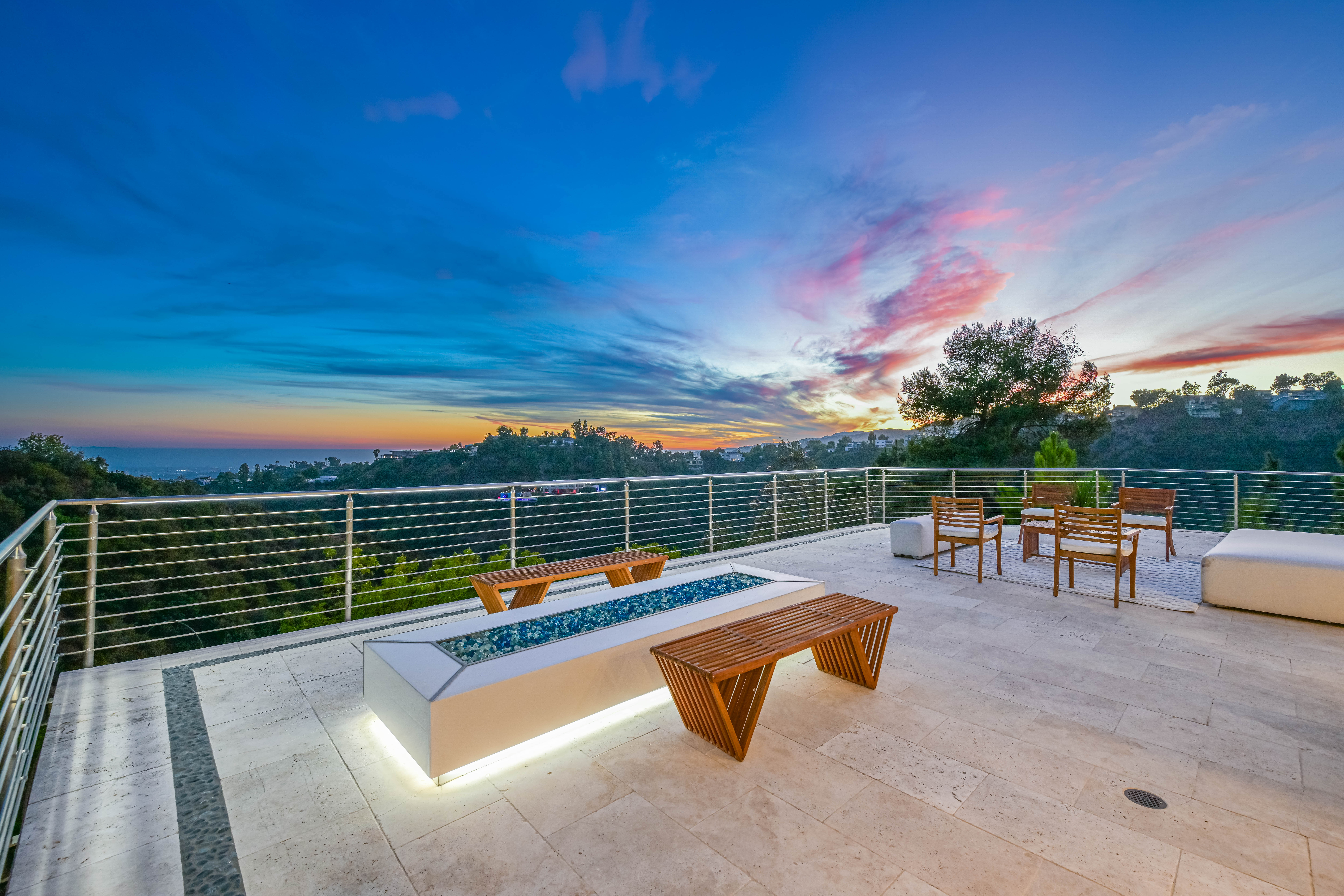 Private Bel Air Estate W/ Pool & Jacuzzi - 5 Mins from Sunset