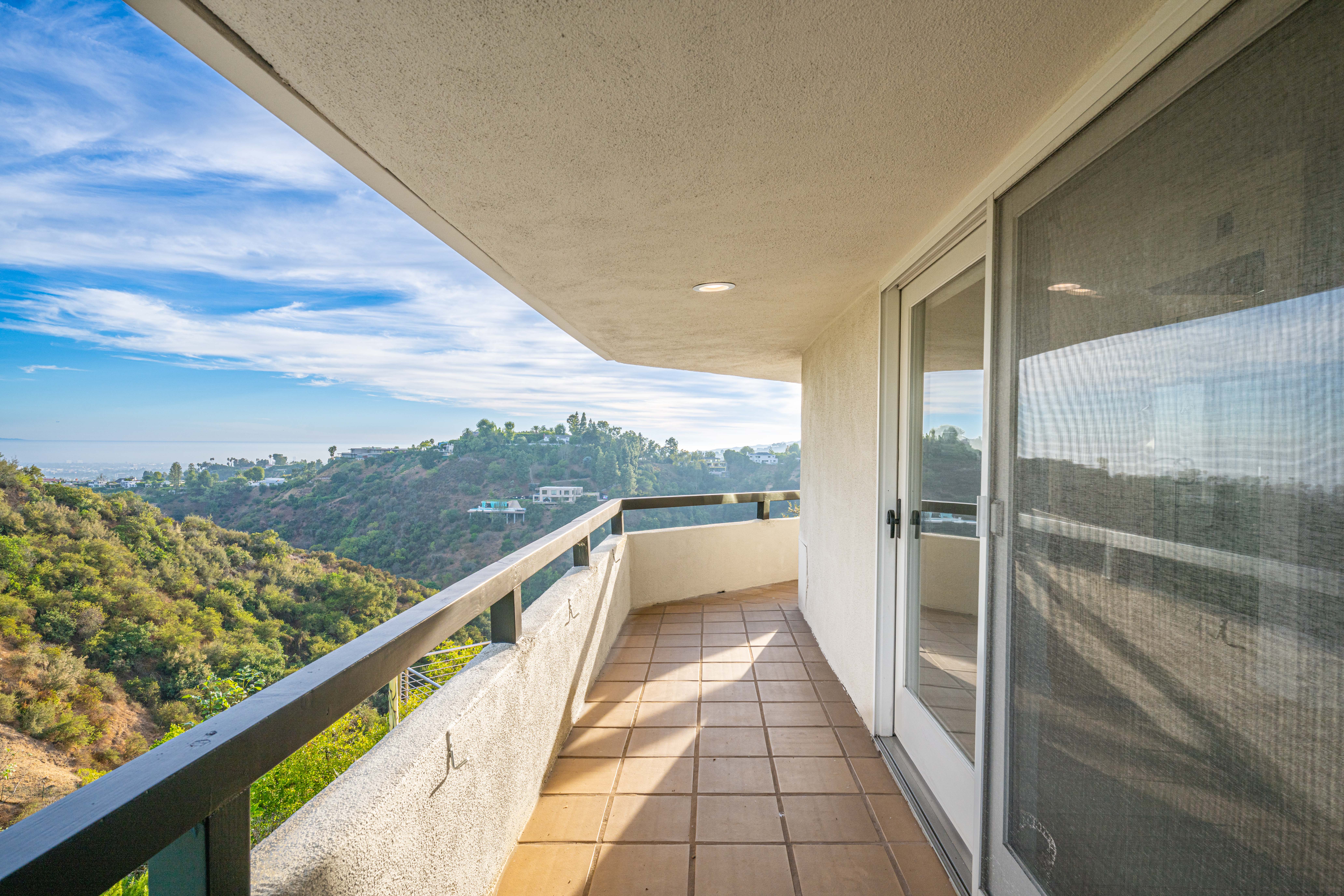 Private Bel Air Estate W/ Pool & Jacuzzi - 5 Mins from Sunset