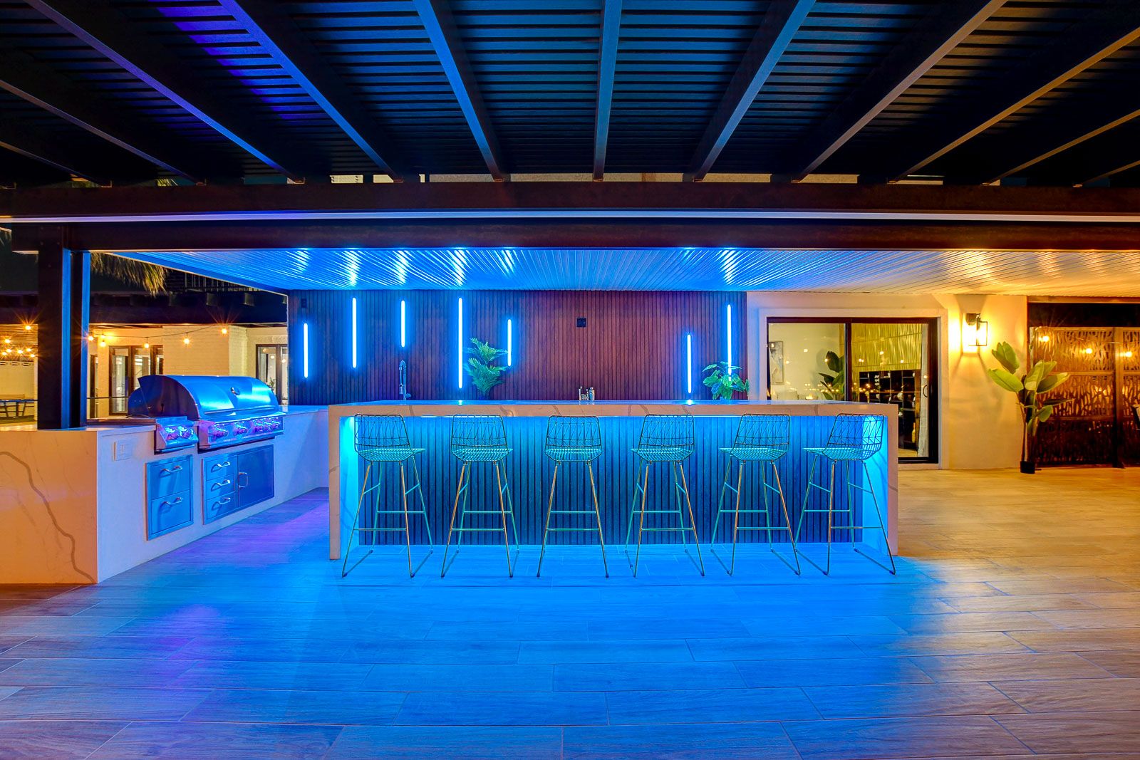 Set Ready! Film Friendly! Location Value! Crew Parking! Beach Resort Las Vegas Miami Vibe