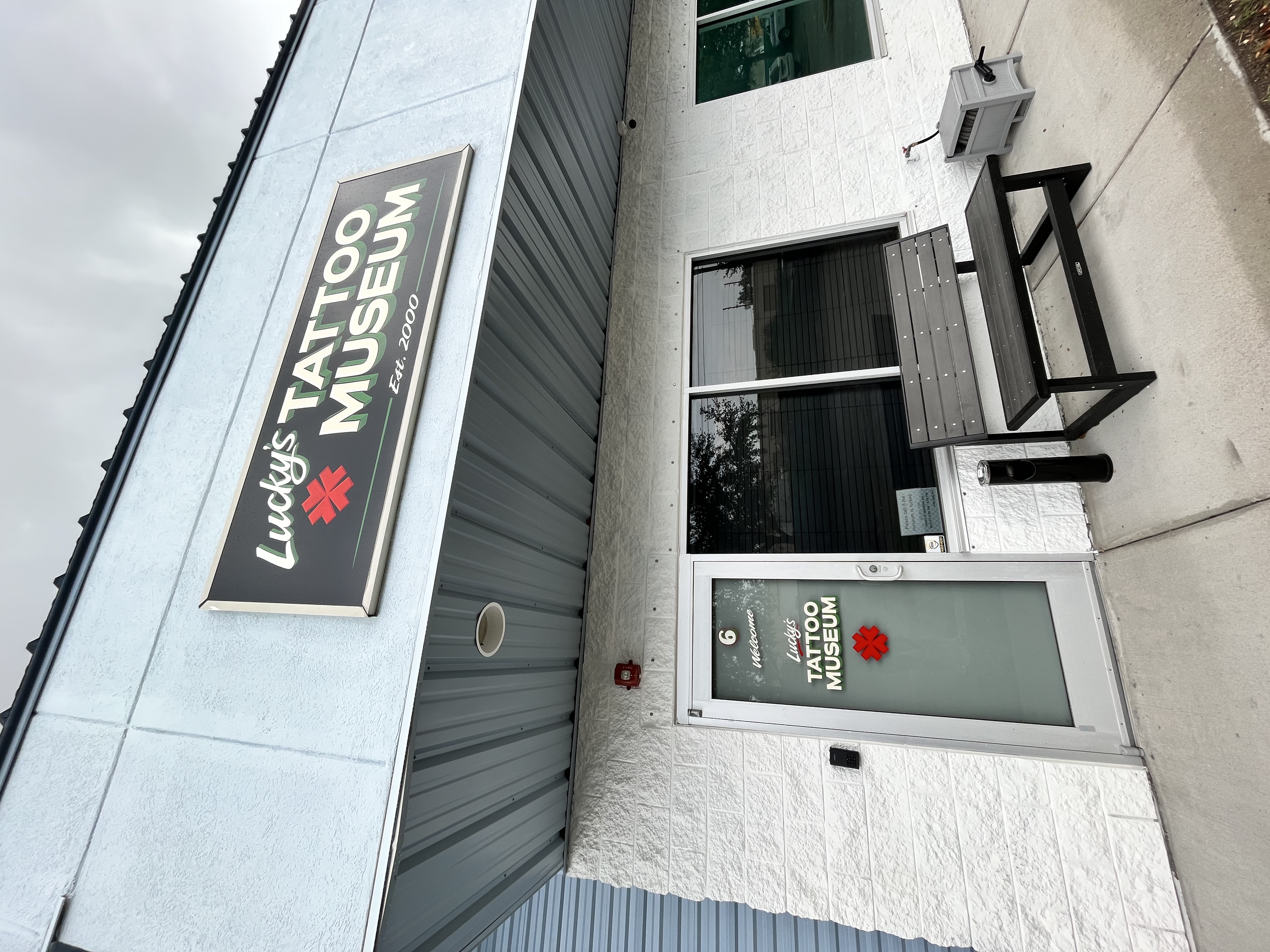 Tattoo Museum and Full Apartment