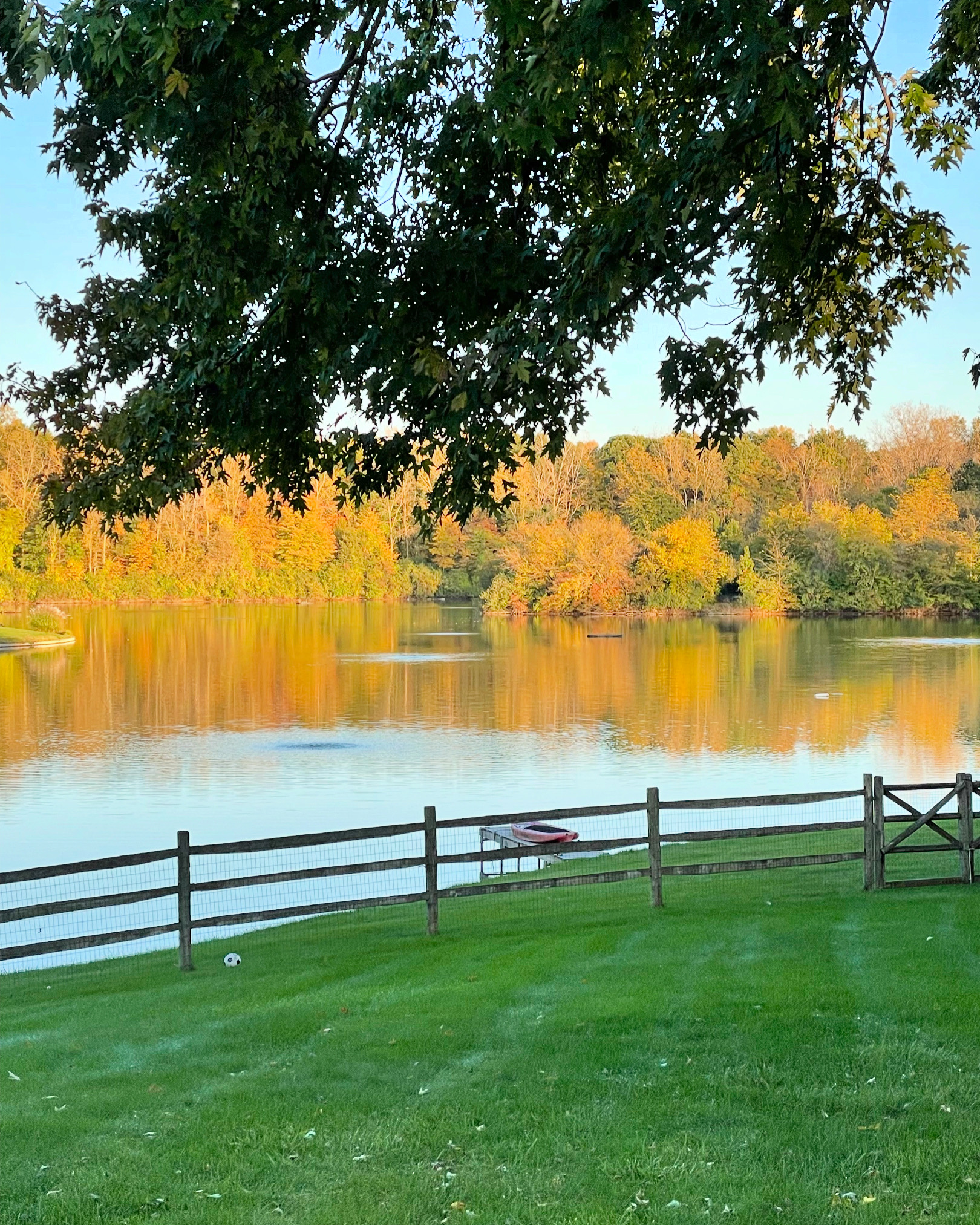 Midwest Home with Private Lake 