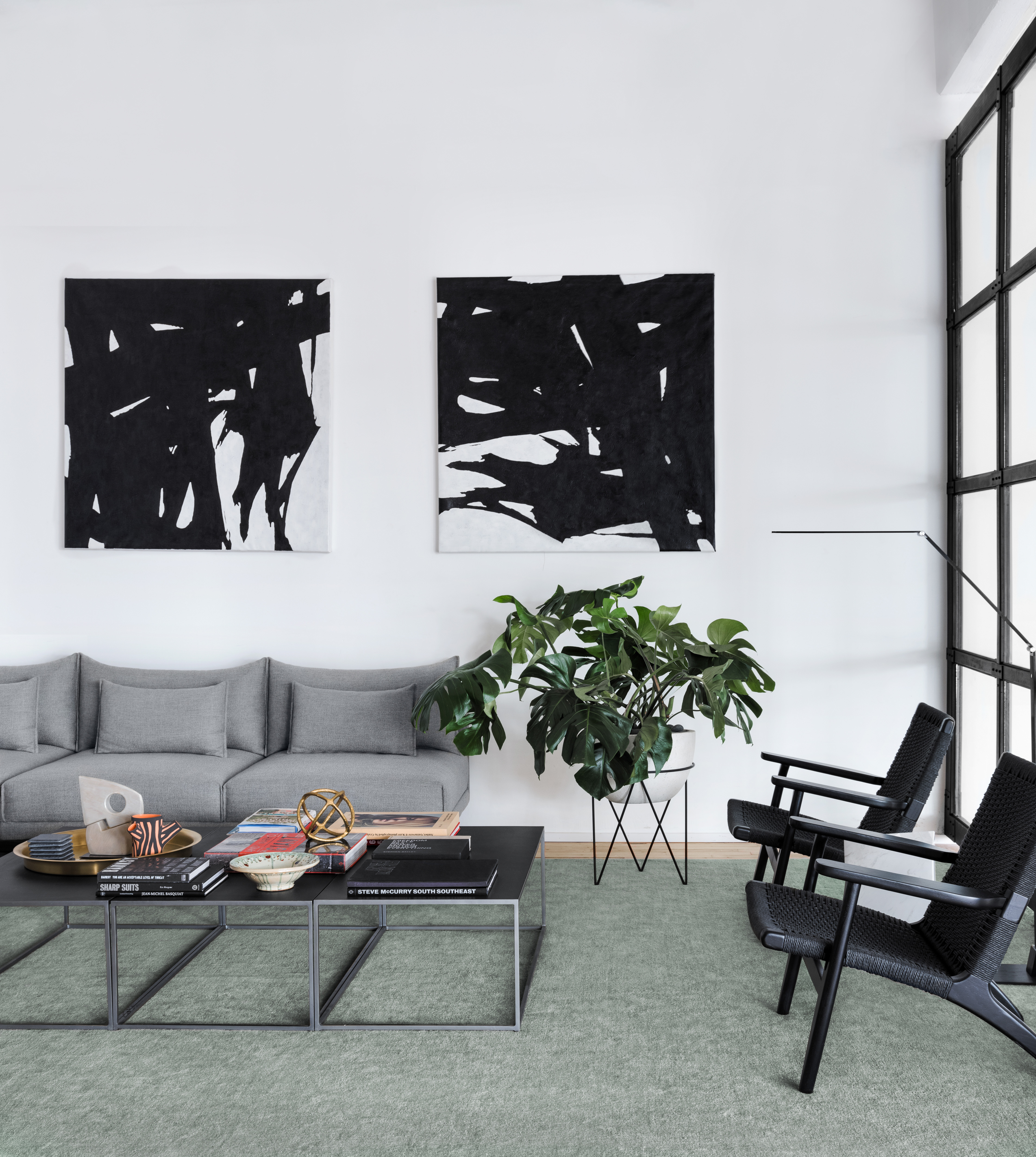 Premier 4,200 SF Daylight Studio w/ Full Cyclorama in LIC – Perfect for Photo & Film