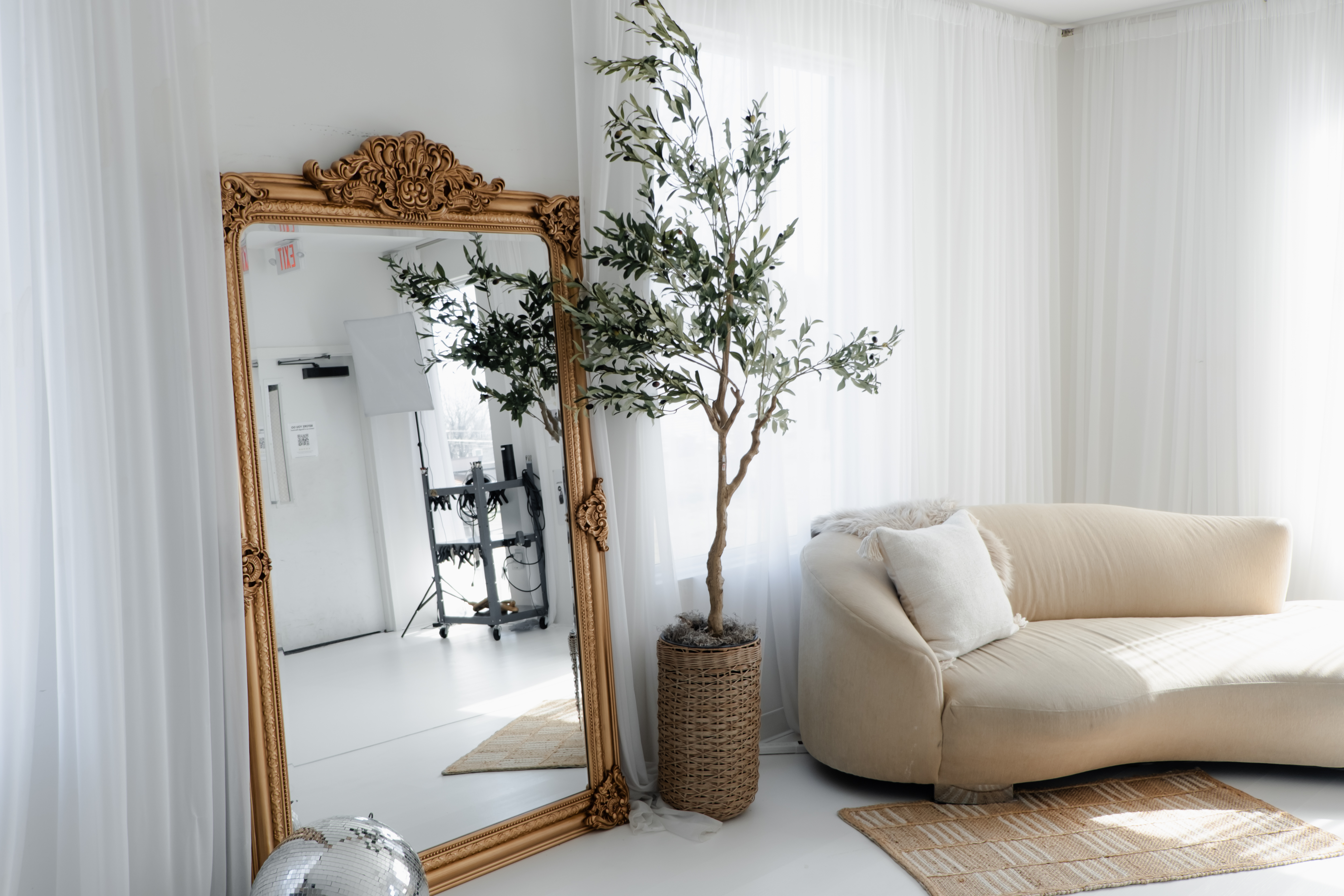 A Dose of Libra Studios