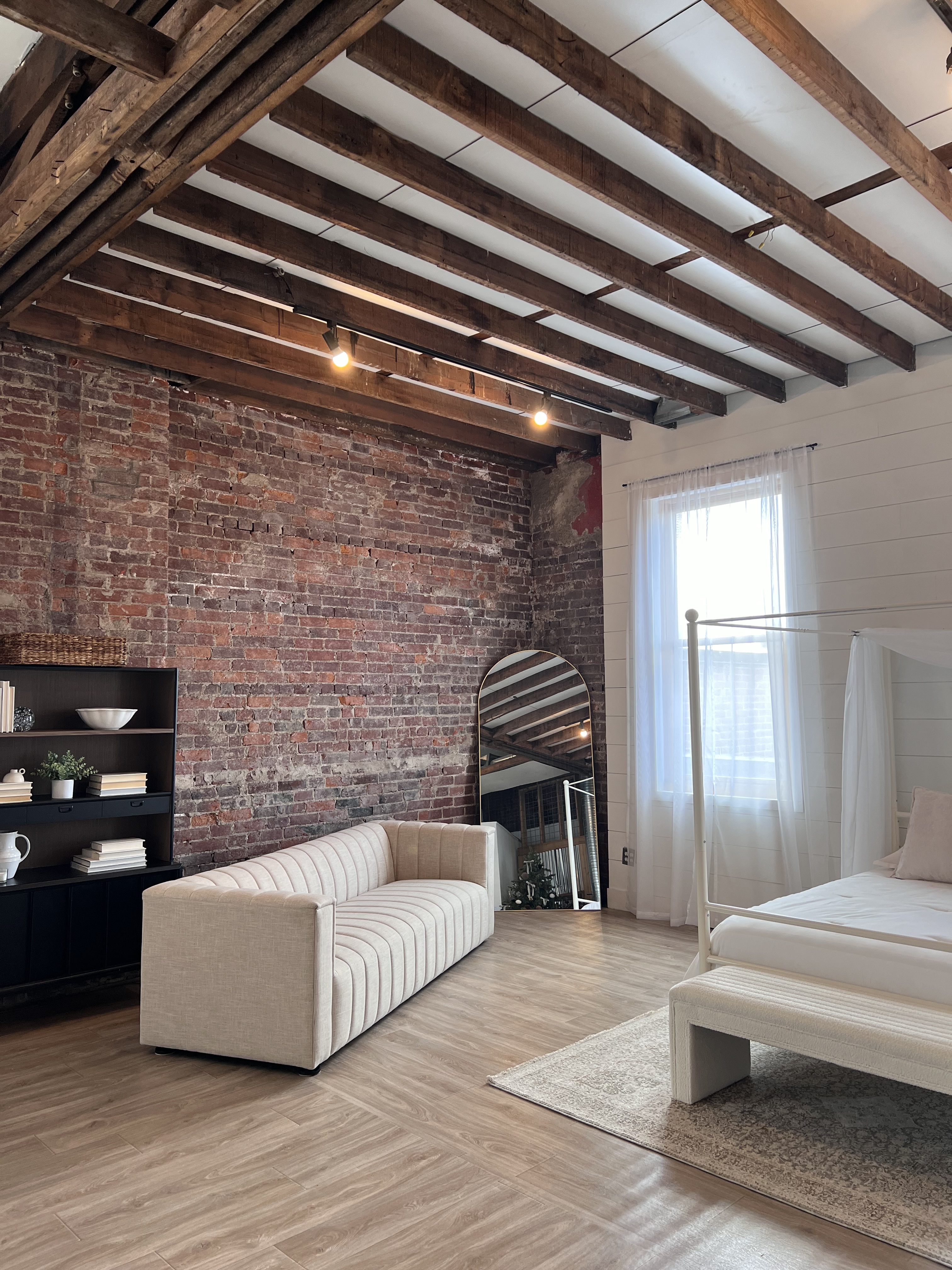 Urban Lifestyle Space with Abundant Natural Light