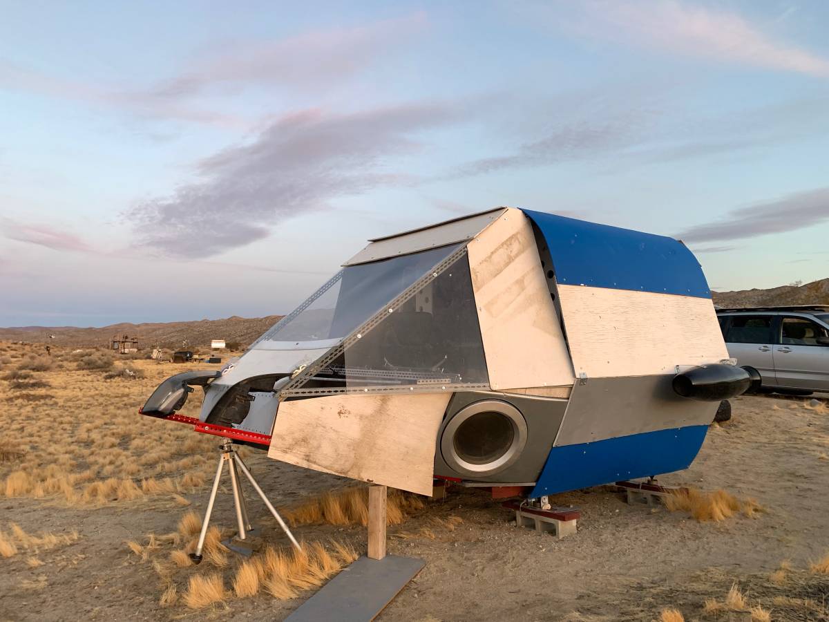 Shuttle Pod Spacecraft Set