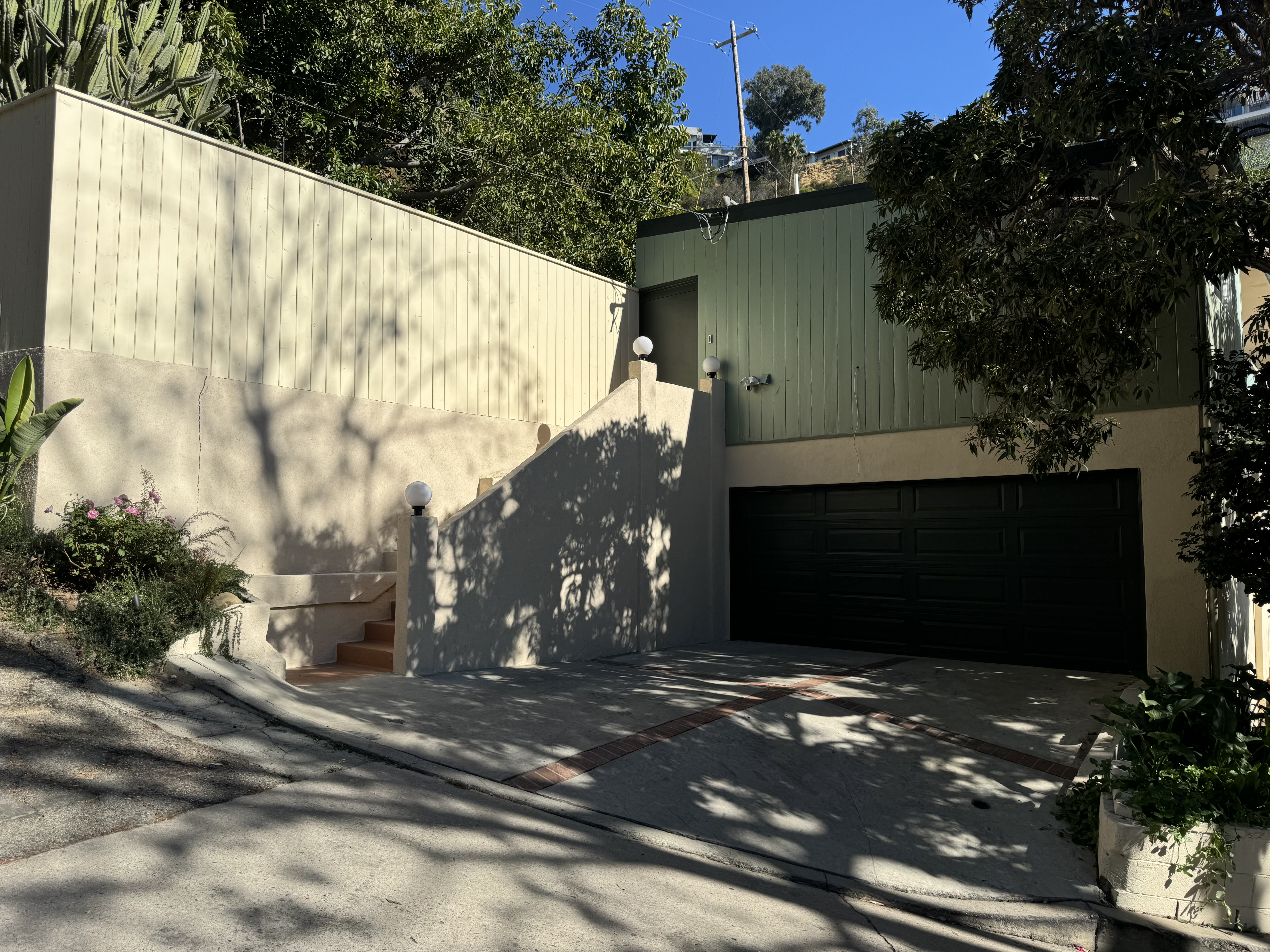 Midcentury Modern Hollywood Hills Home