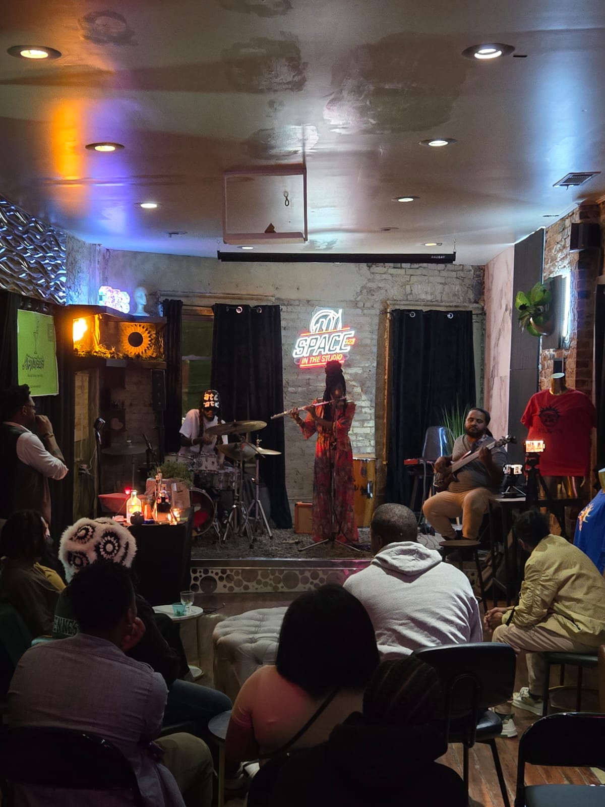 Versatile Loft In The Heart Of The City