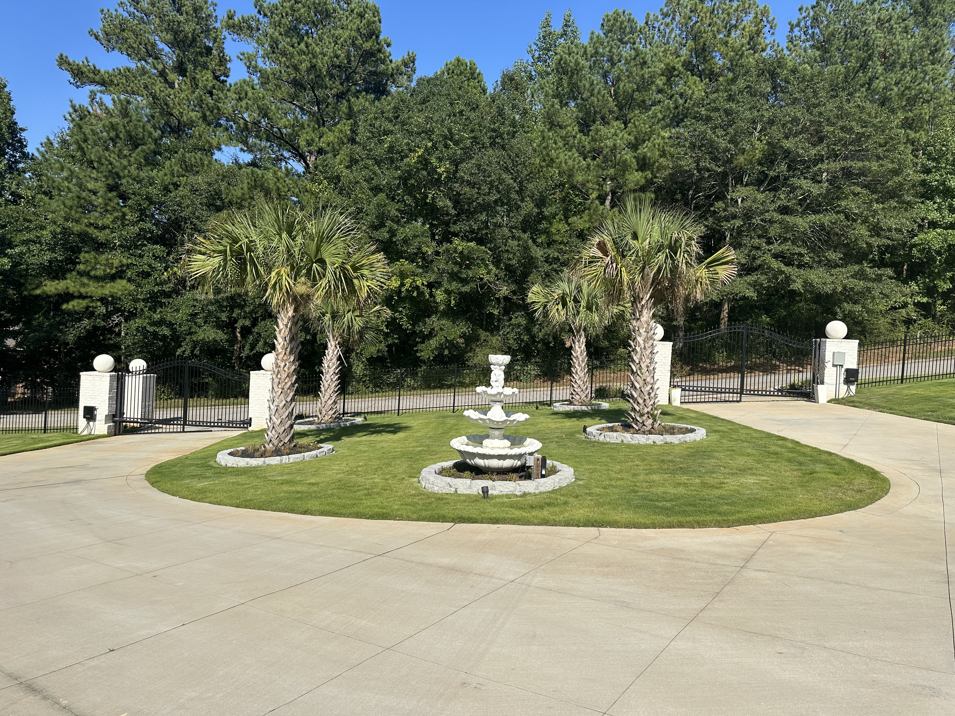 Empty Stonecrest Mansion