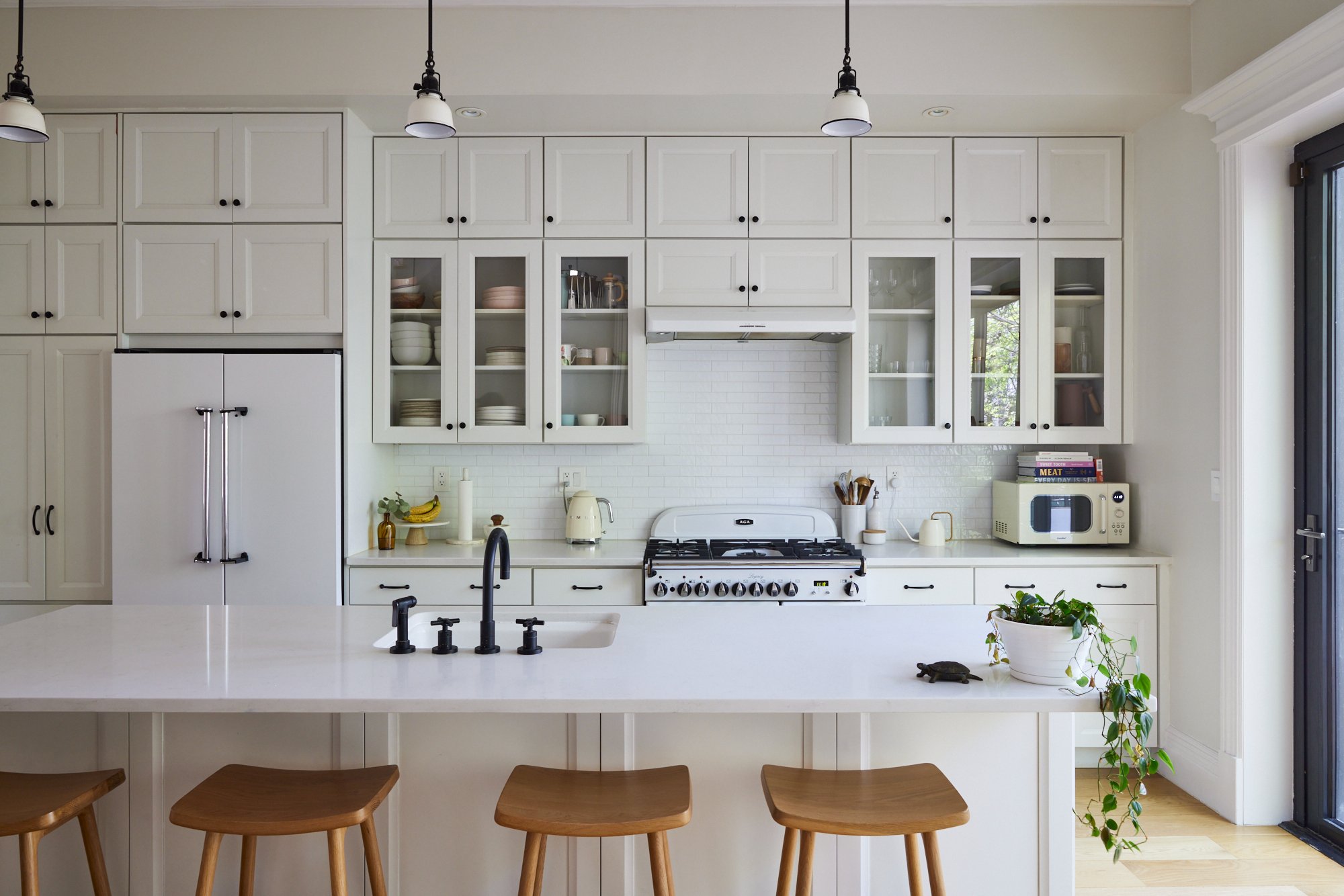 Serene, Shoot-Ready 2,300 sq ft Townhouse in BedStuy