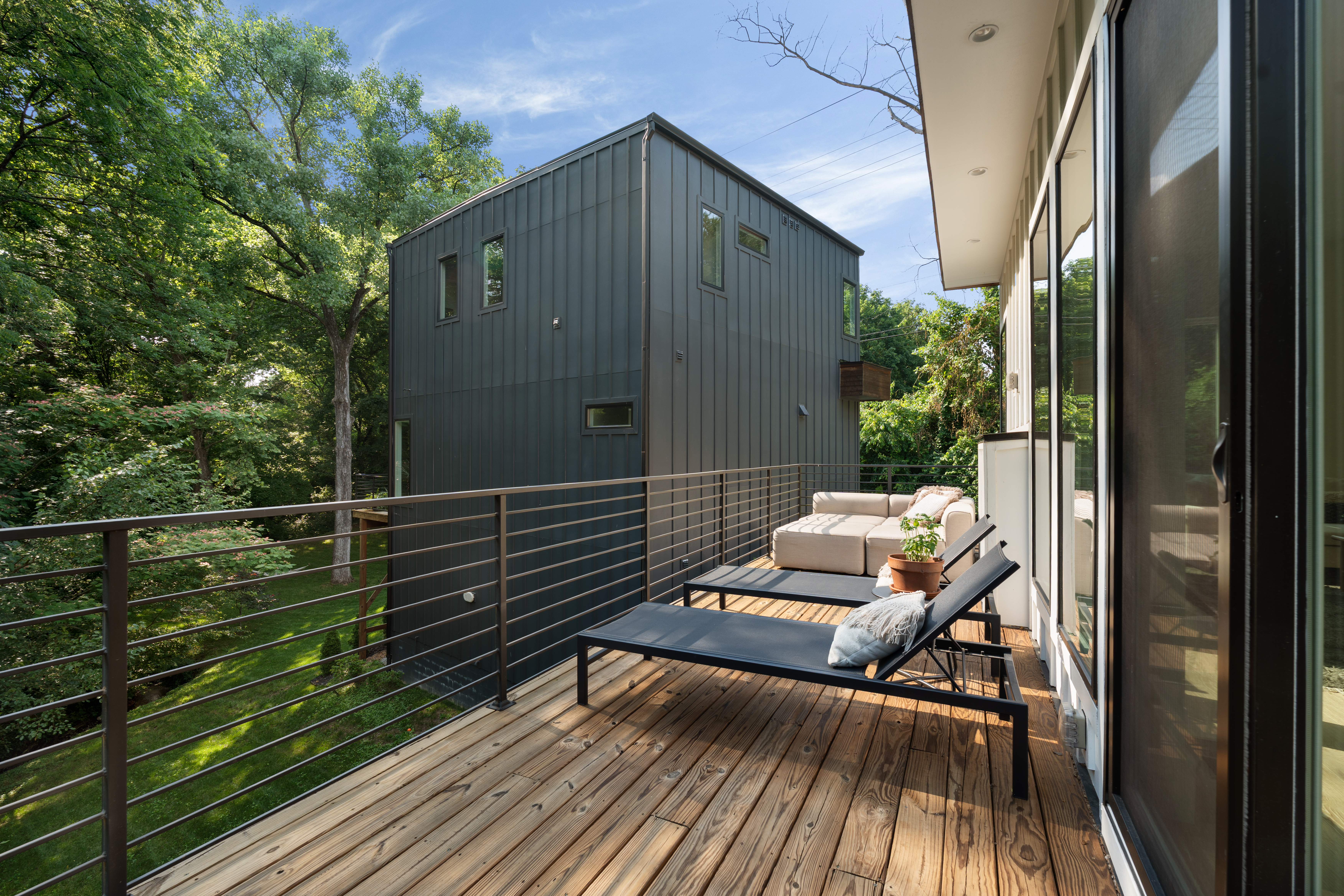Light-Filled Dream Space with Floor to Ceiling Windows + Marble Kitchen + Treehouse Balcony
