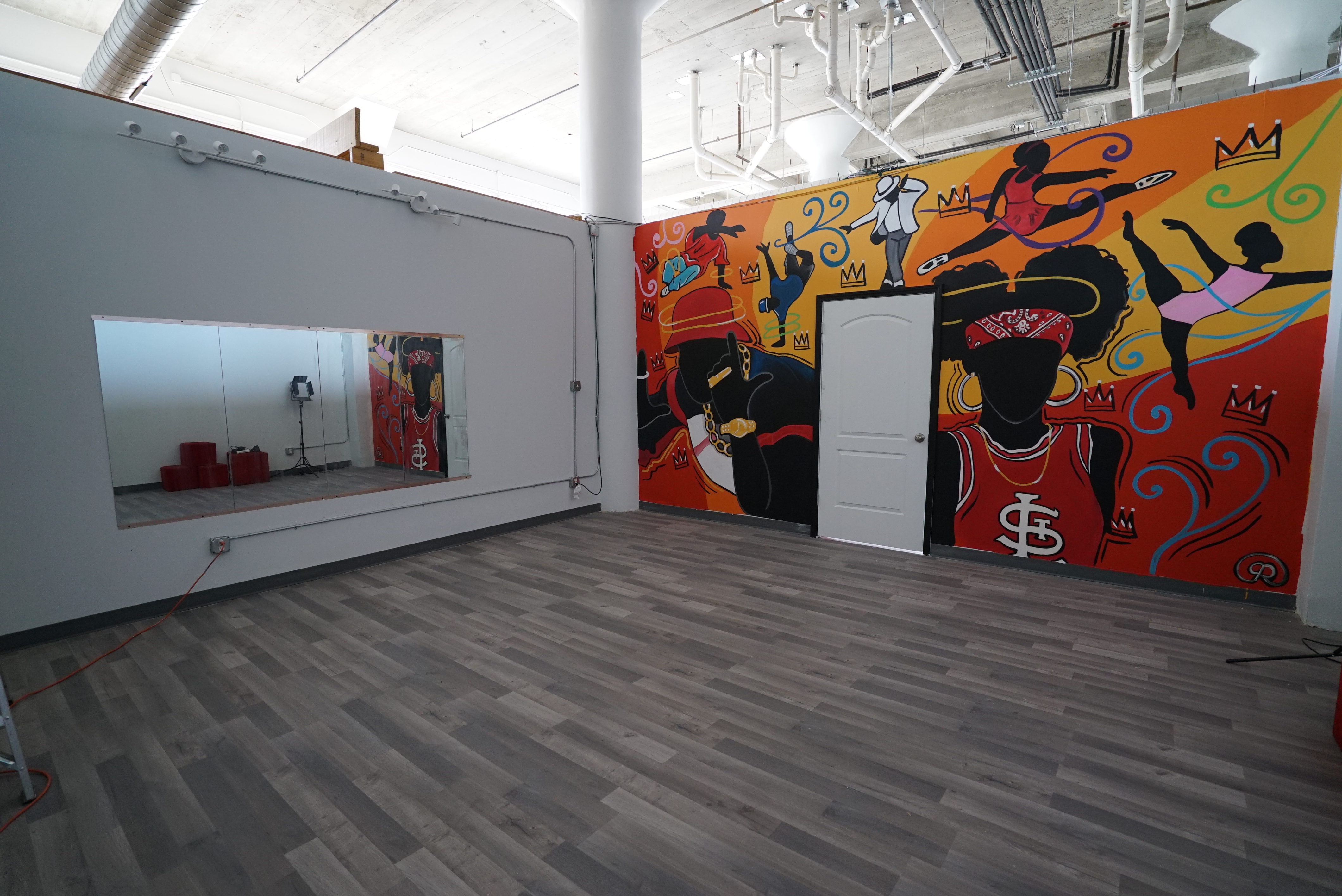 Vibrant Dance/Photography Studio