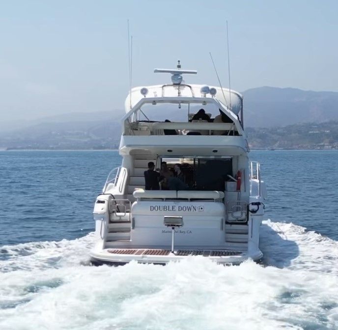 60' NEPTUNUS / DOUBLE DOWN