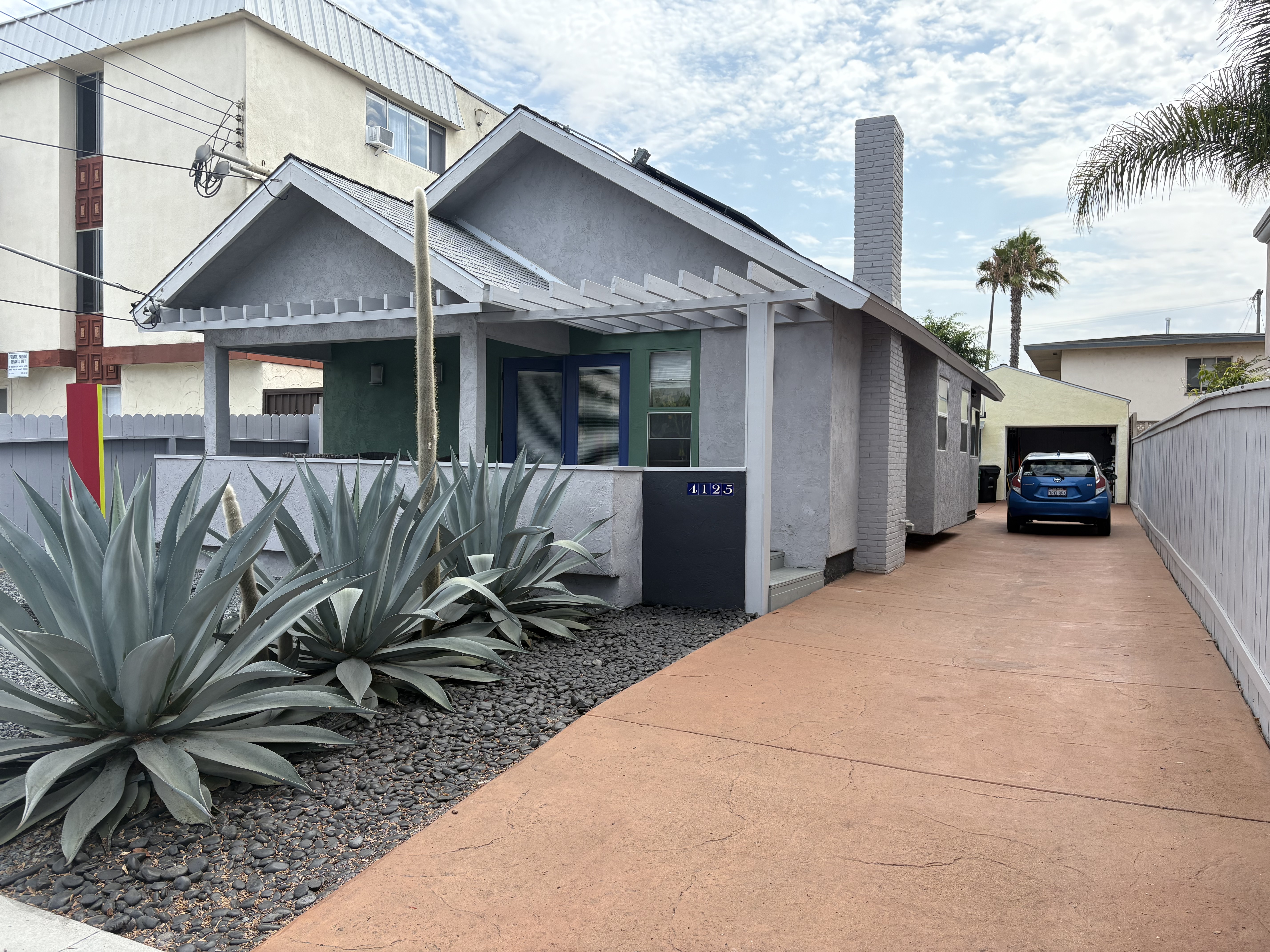 Designer updated Early-20th C craftsman bungalow