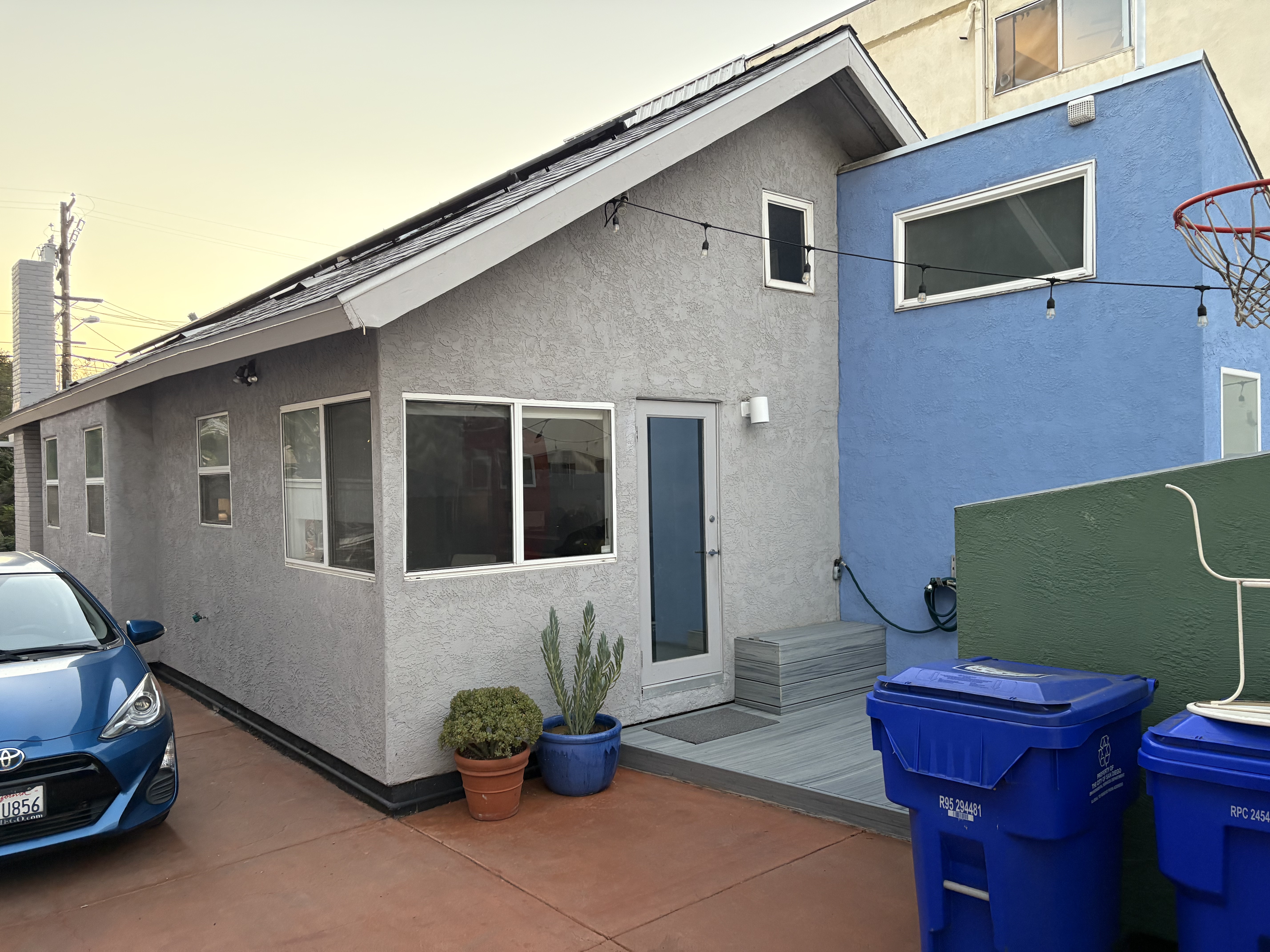 Designer updated Early-20th C craftsman bungalow