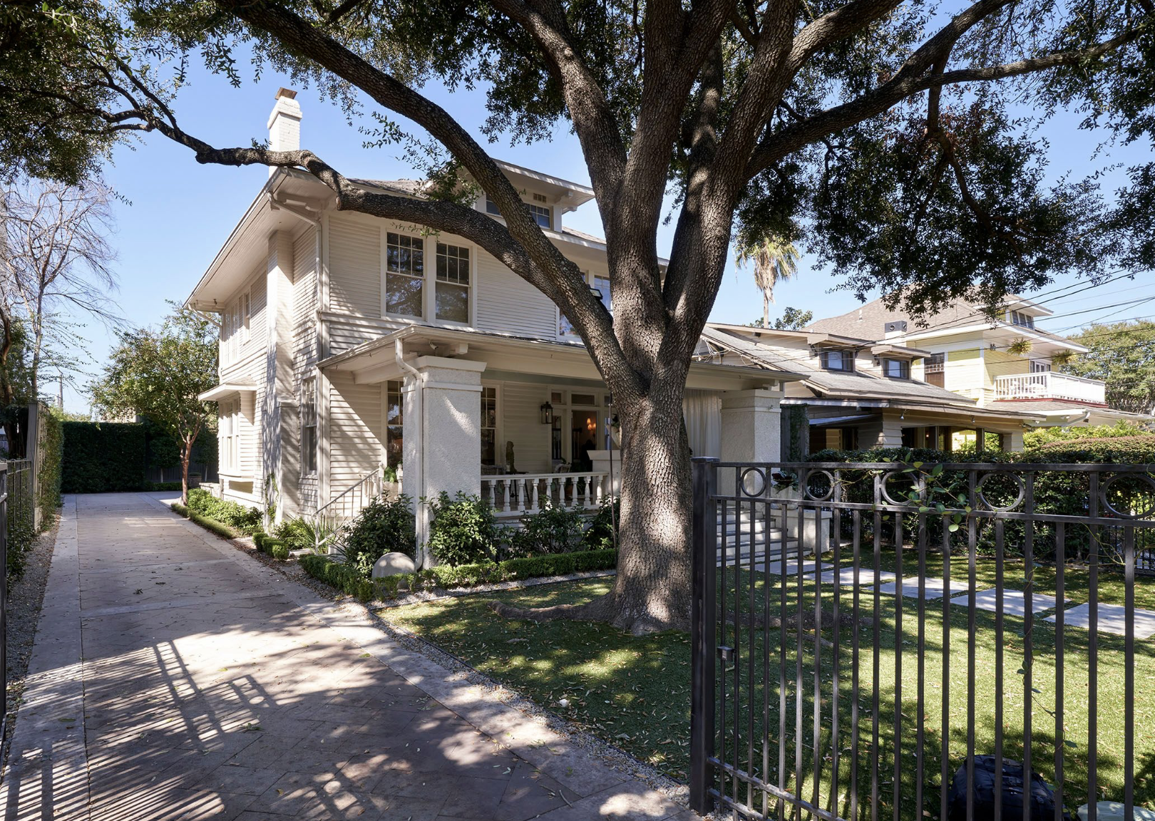 Elegant Montrose Bungalow with Published Interiors