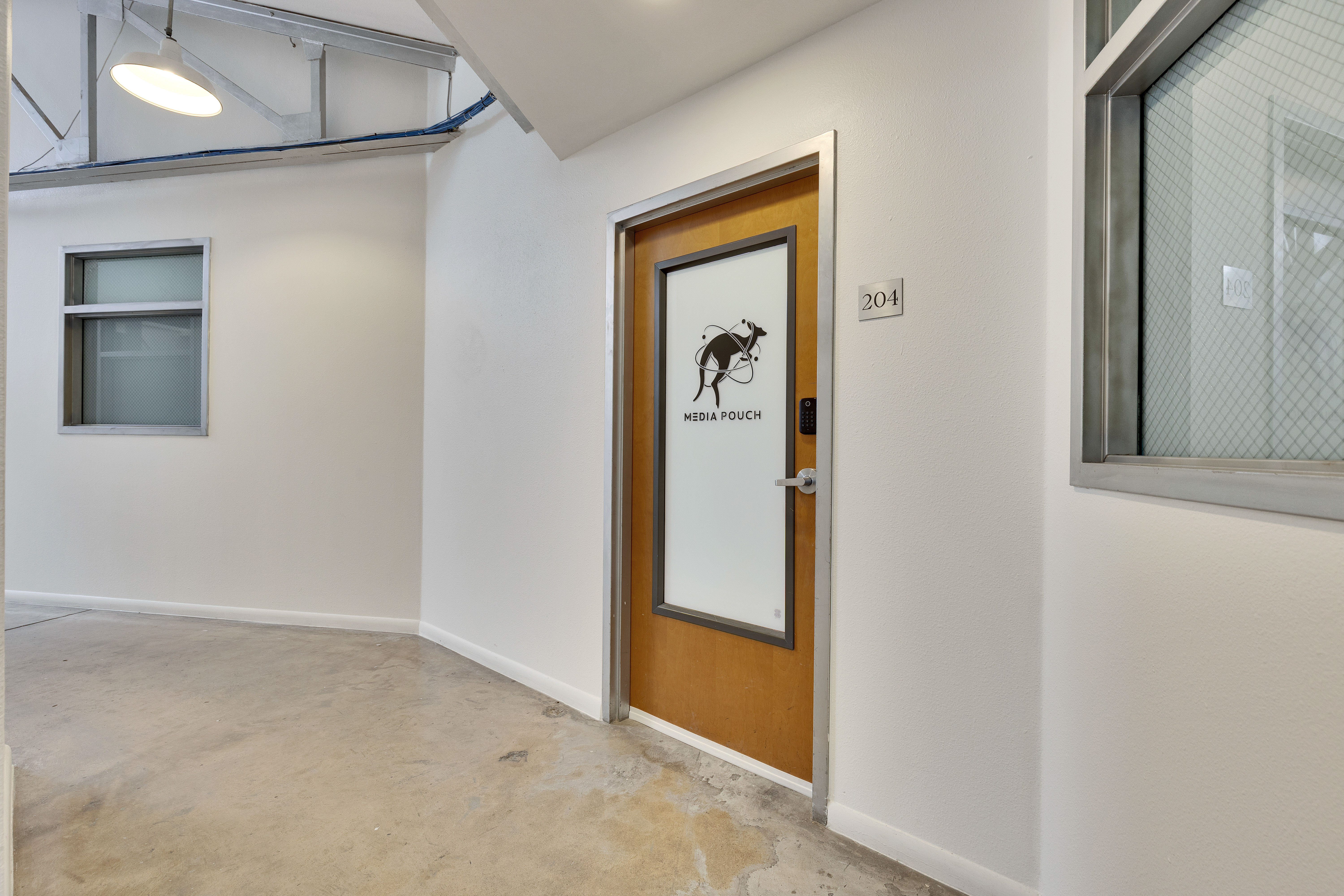 Podcast Studio – Record & Get Edited File