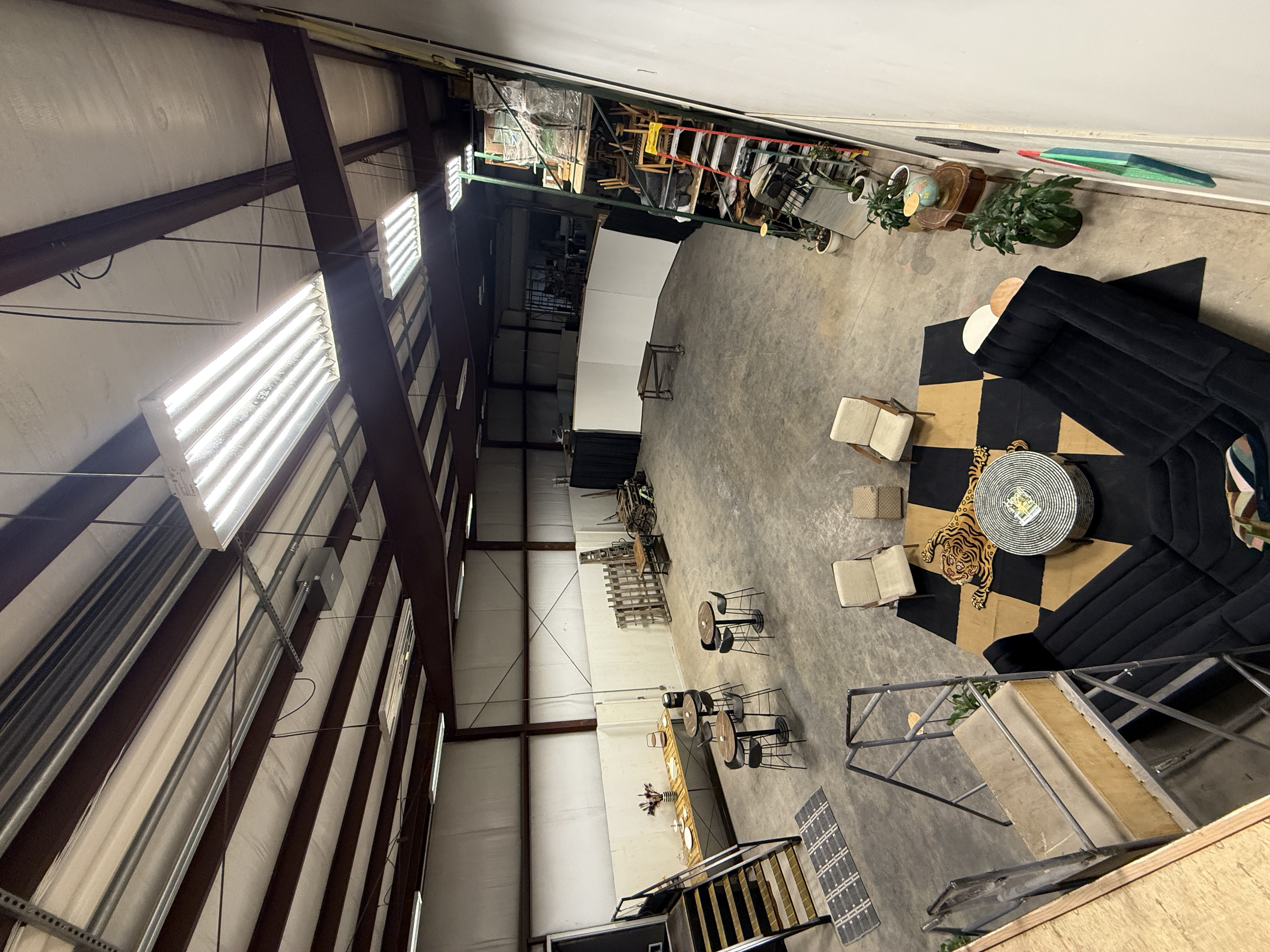 3-4,000 sqft High Ceiling Flex Space 