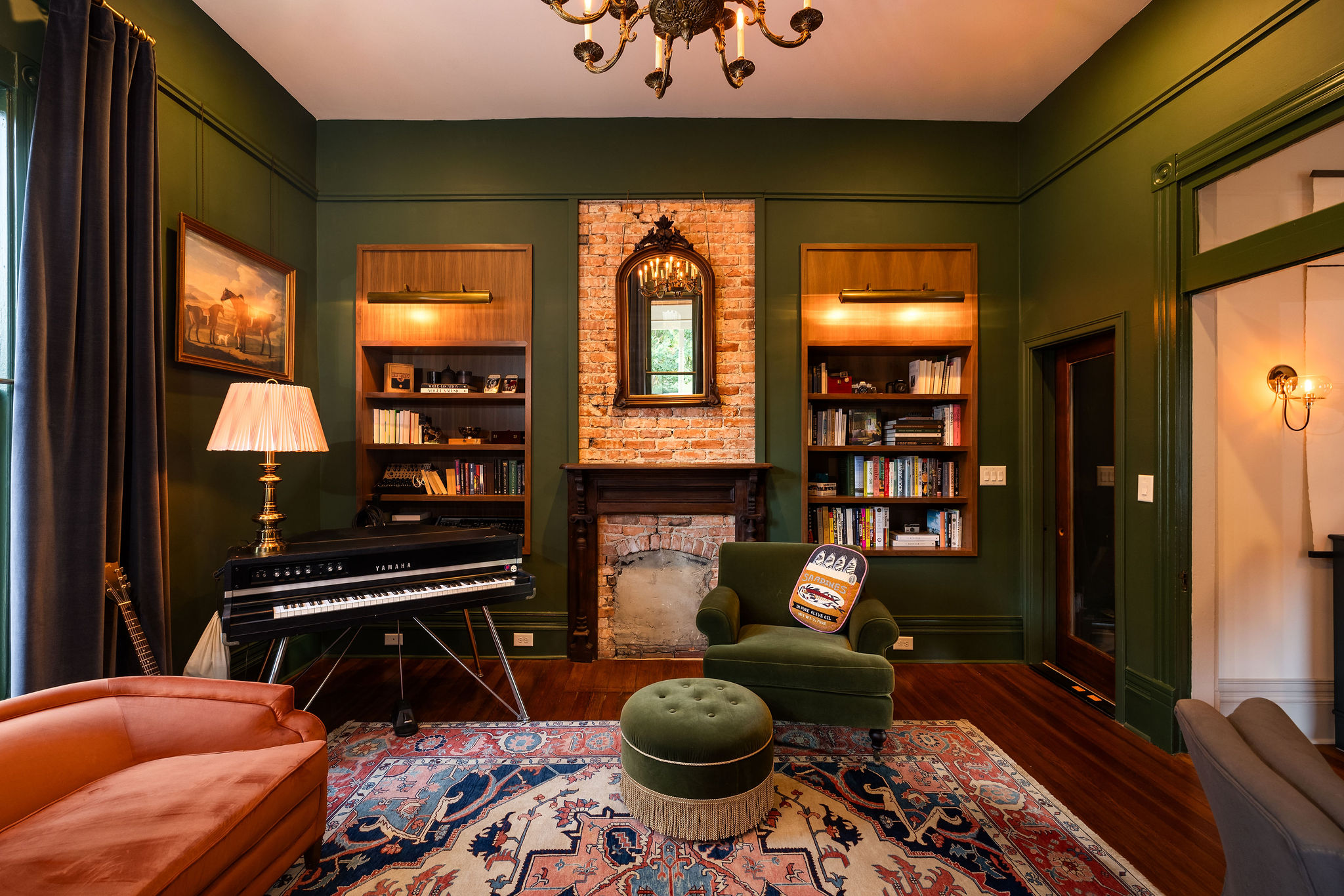 Graymoor Estate :: One of a kind - Designer Kitchen, Porch, Gardens, Library, Recording Studio