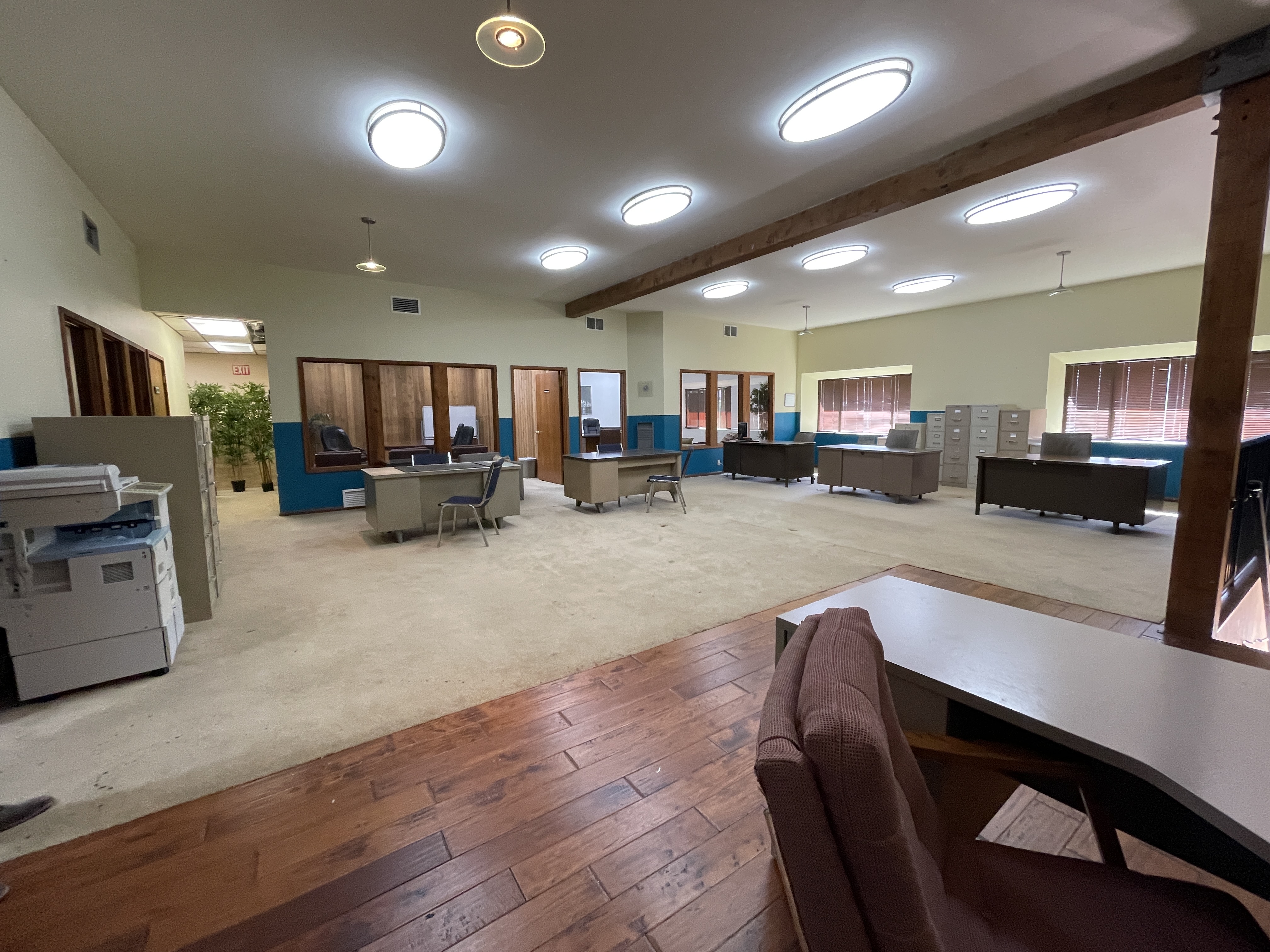 Vintage Office - FILM SET