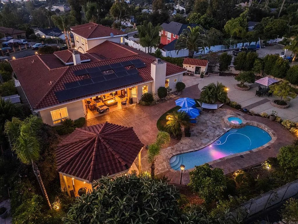 Modern Mediterranean Mansion, & Vineyard