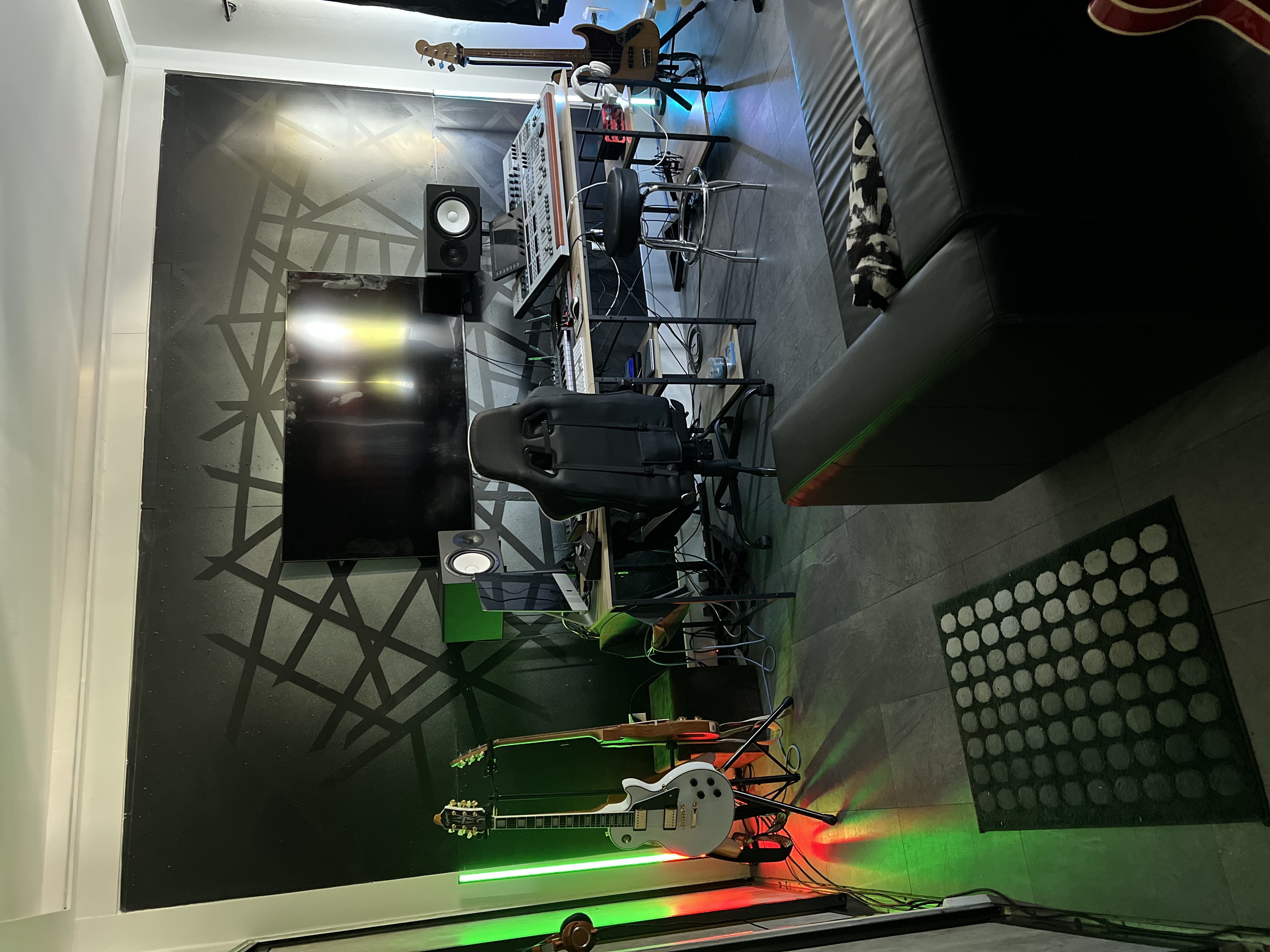 Captain Fyah Records 