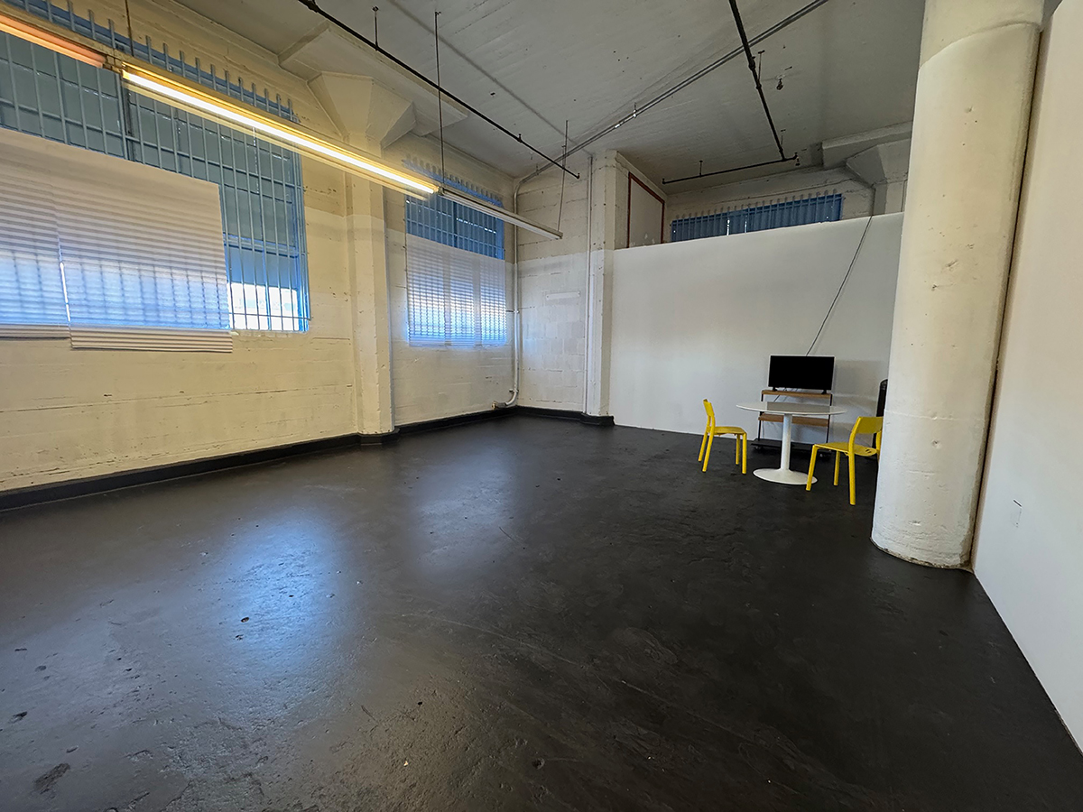 VERSATILE STUDIO + RUGGED WAREHOUSE