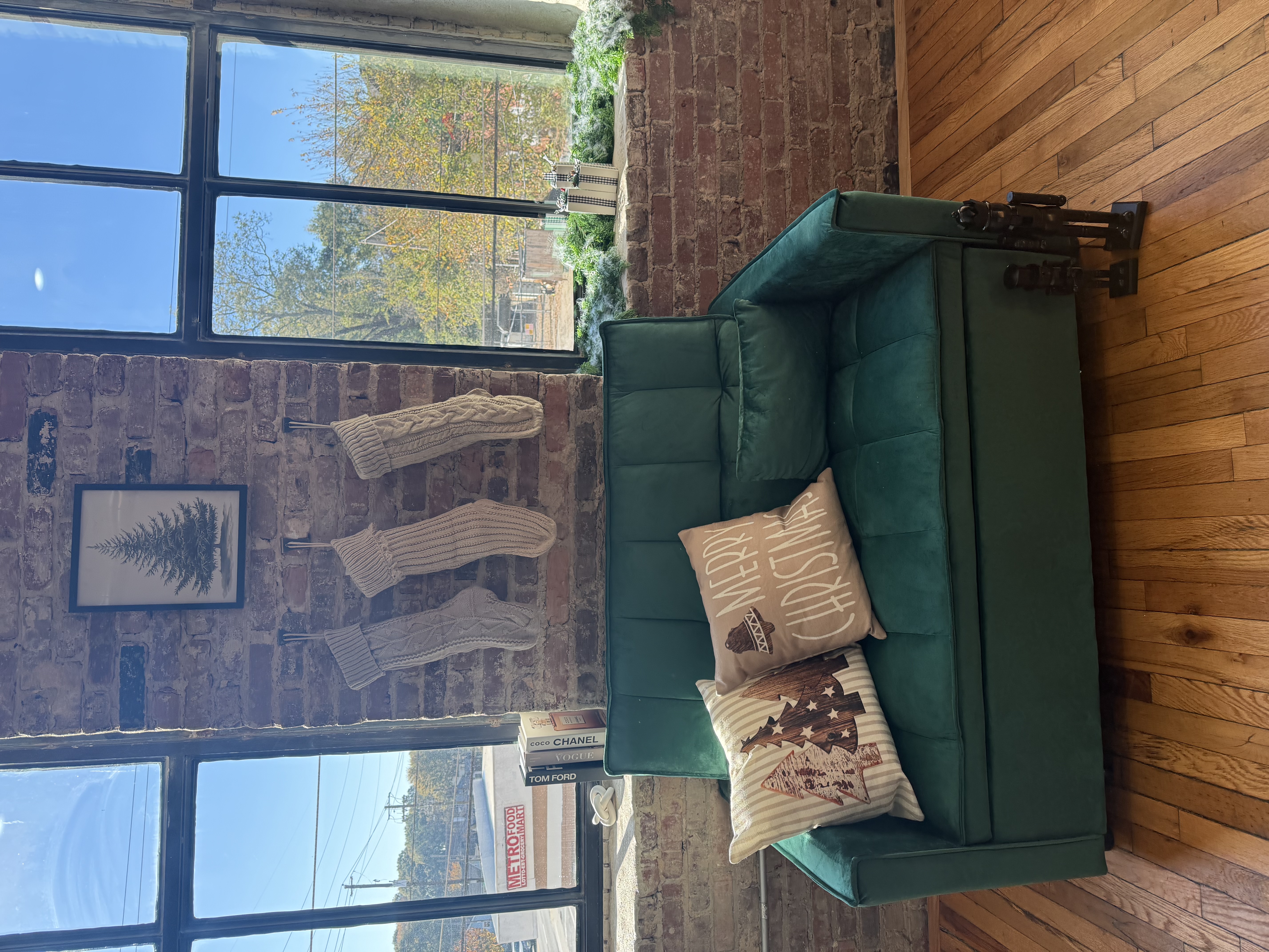 *NEW* Boutique Studio with Holiday Sets