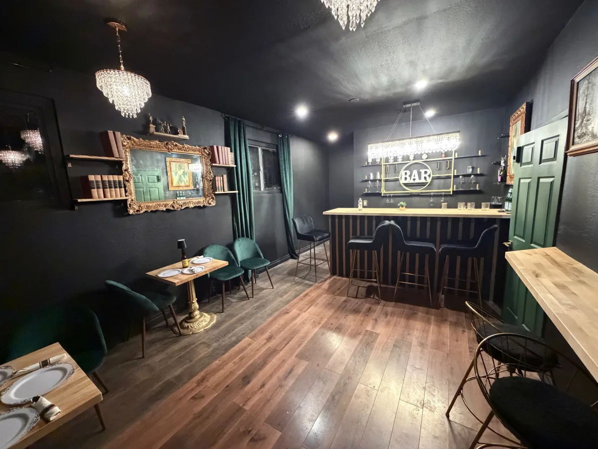 Very Elegant Restaurant/Bar Studio Set