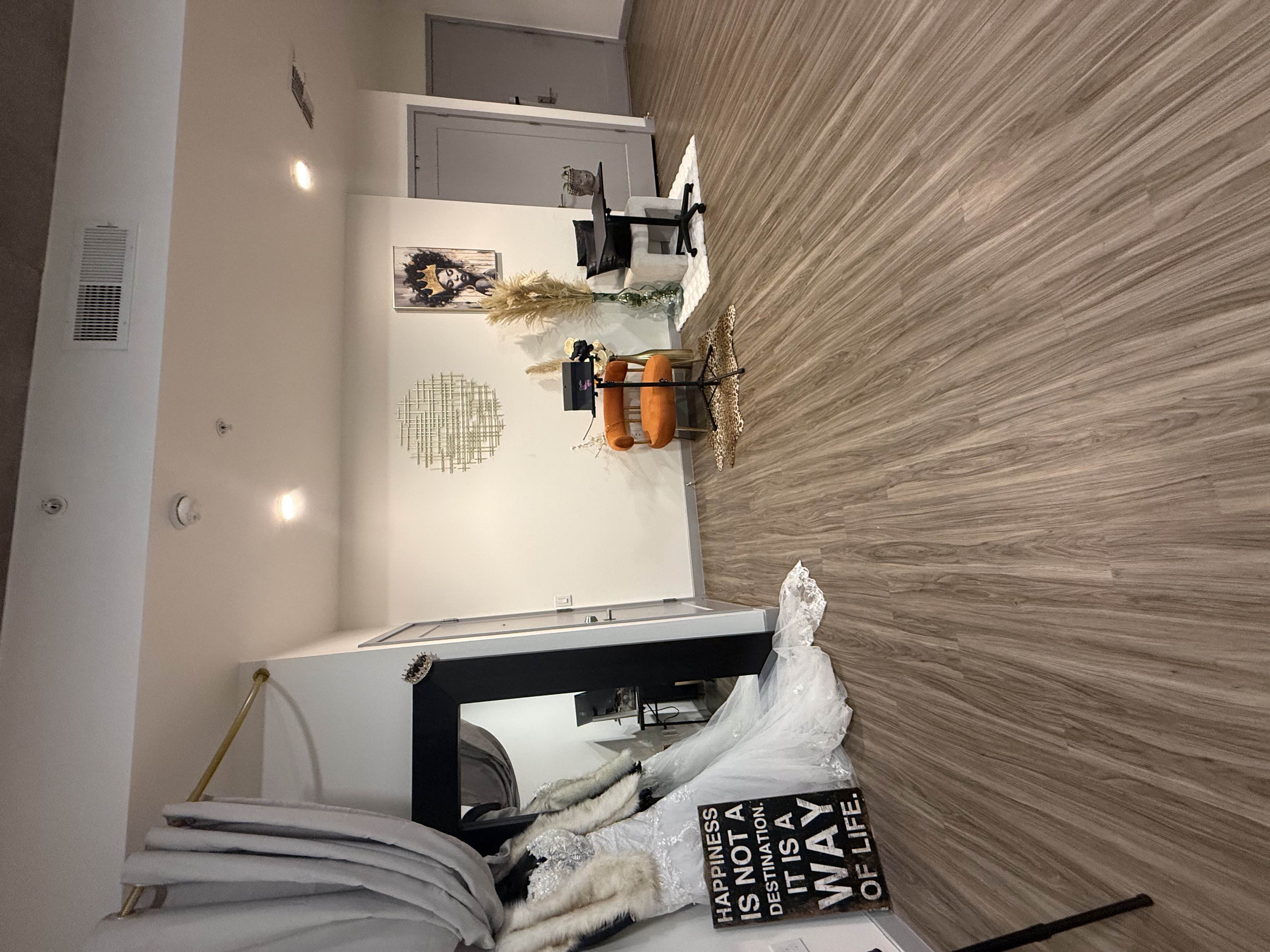 GoldenGoddess Creationz photography studios art district central Phoenix 