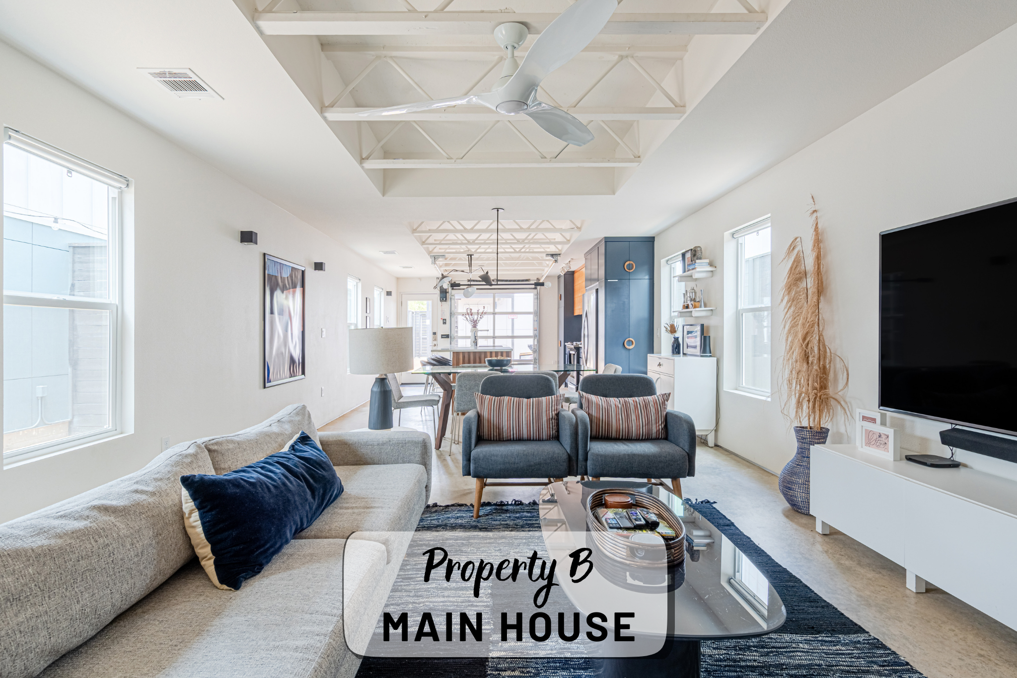 Modern Light-Filled Home + Backyard Loft 