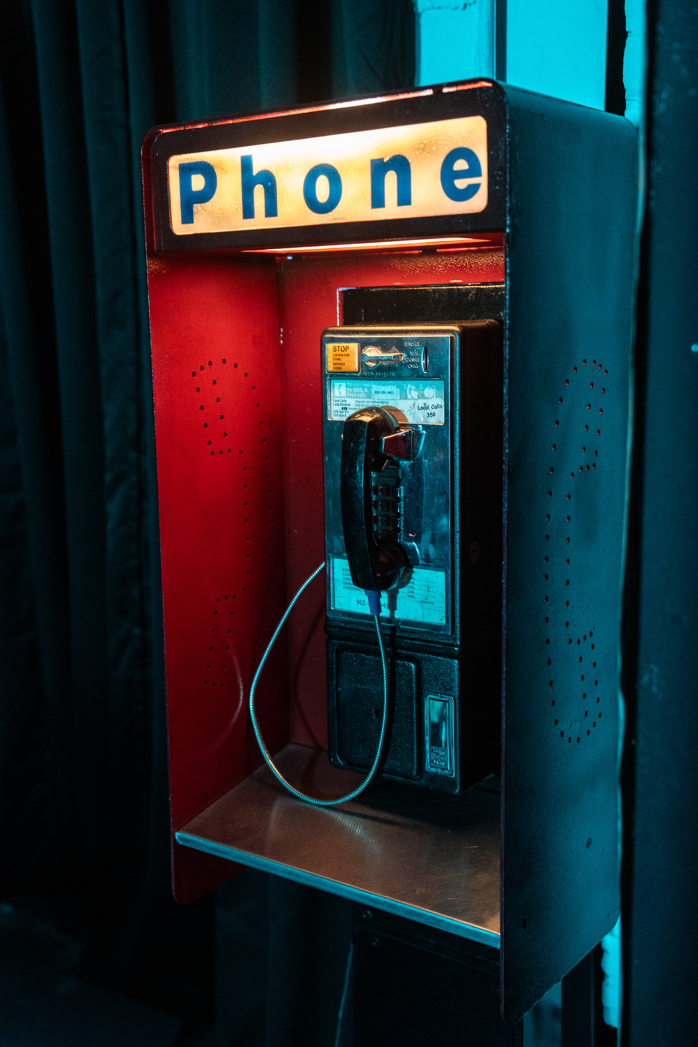 Town Studios - Multi-Set content studio with 10+ retro sets including dive bar, hotel room, barn, living room, disco lounge and phone booth