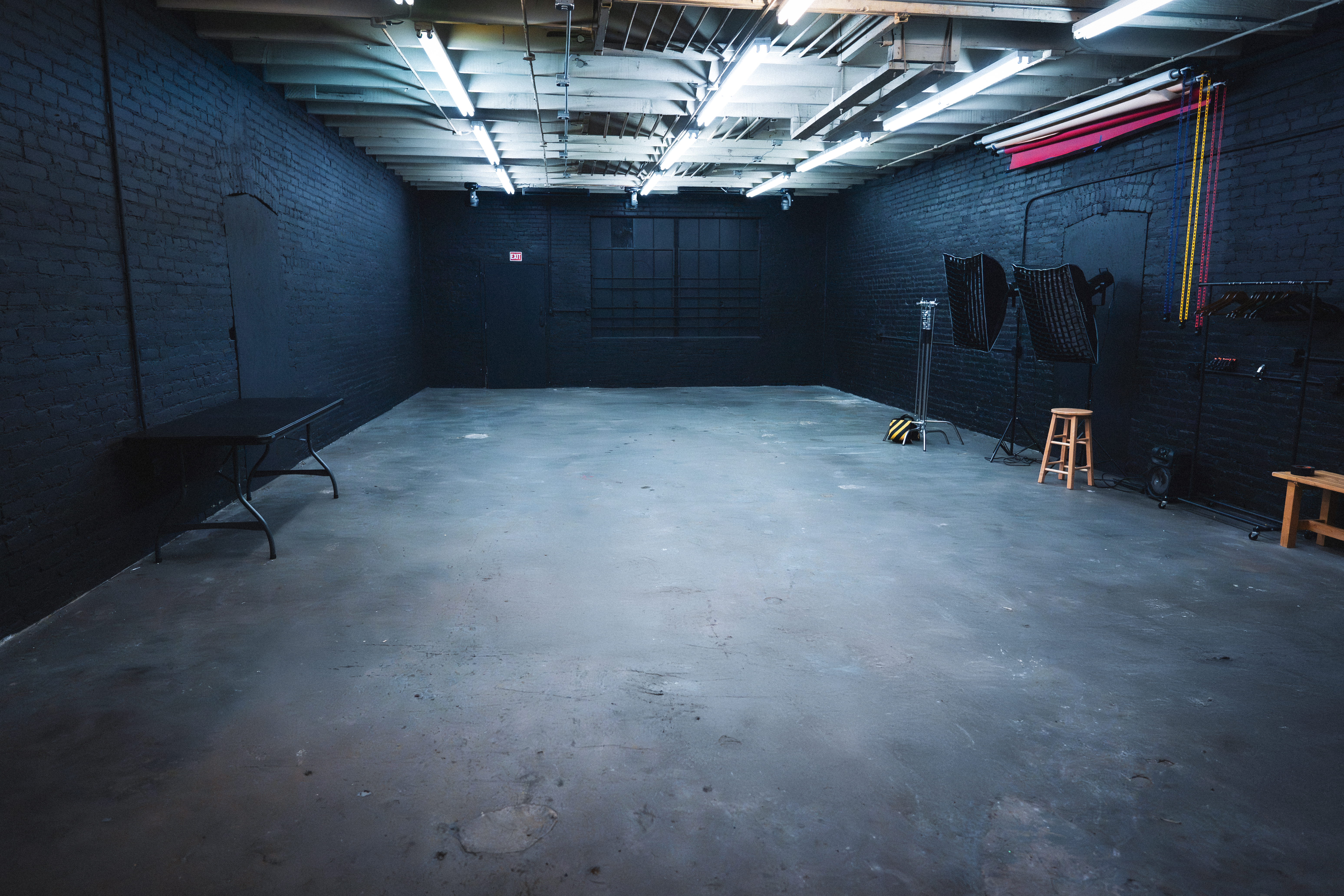 Industrial Blackout Studio With DMX RGB Staged Lighting