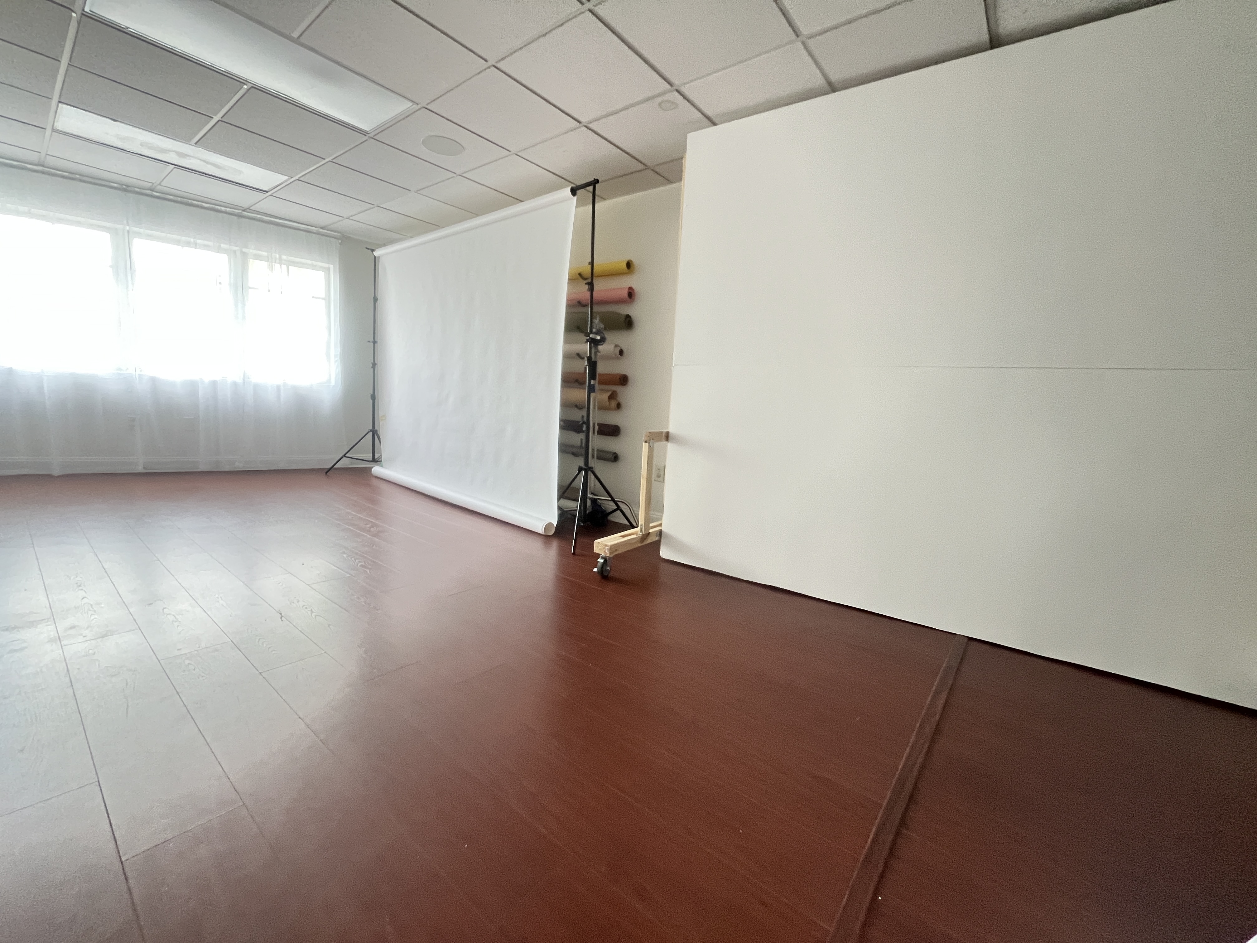 Charming & Cozy Photo Studio in South Beach, Miami