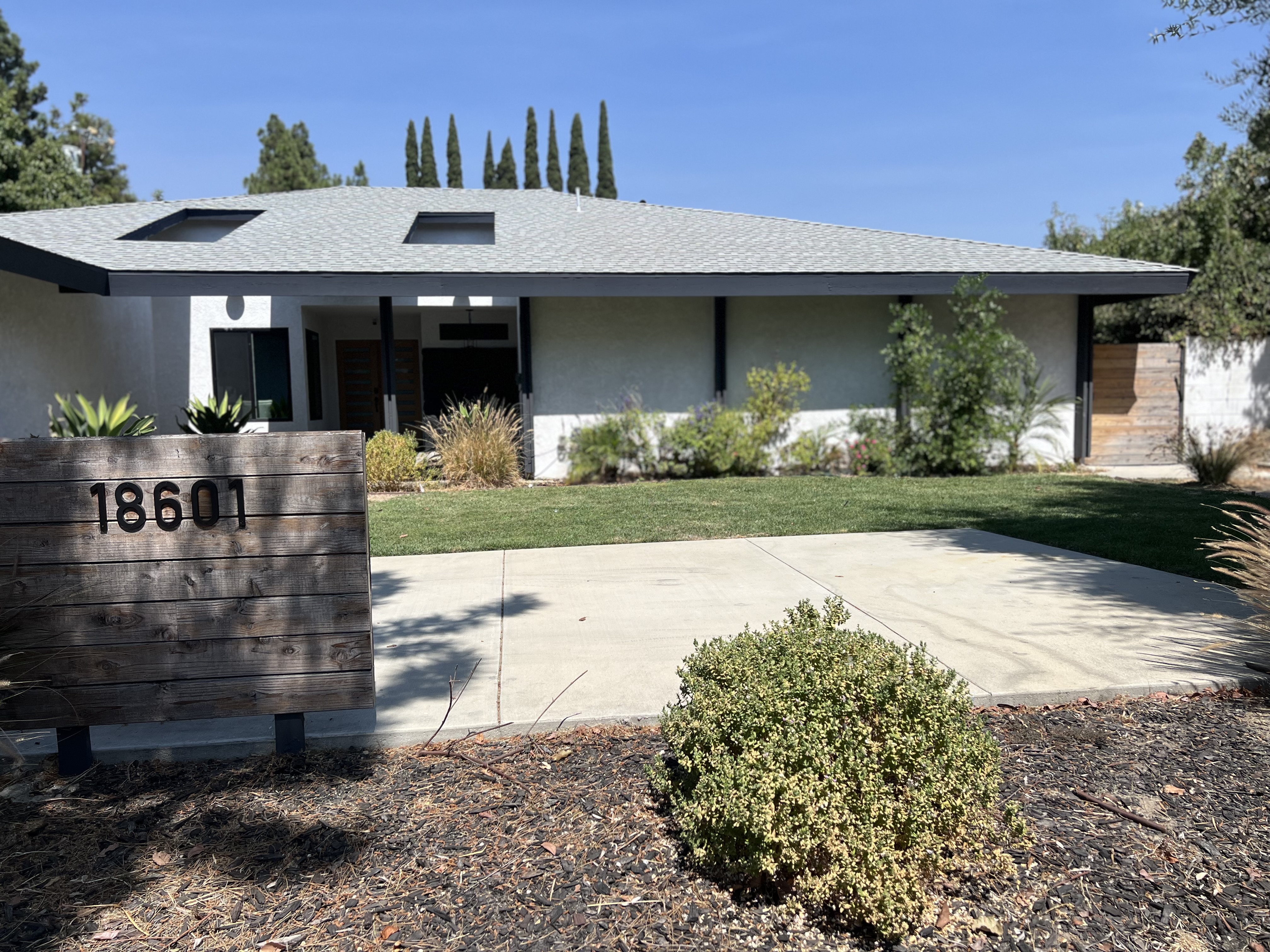 LA Modern Home Natural Light & Open Concept for Production or Events